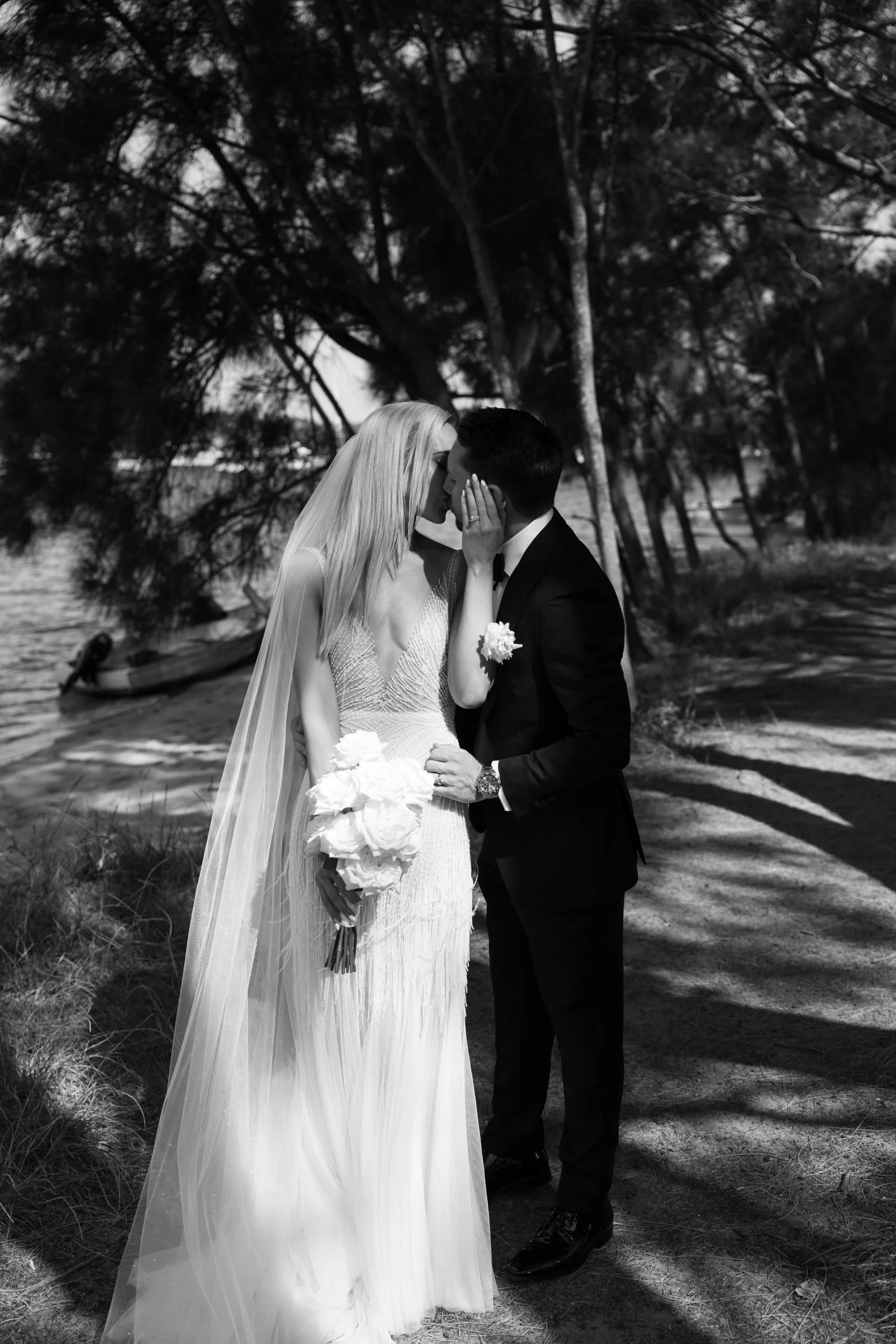 SaltAtelier_SydneyWeddingPhotography_SydneyWeddingPhotographer_PasadenaSydney_SianRick_169-scaled.jpg
