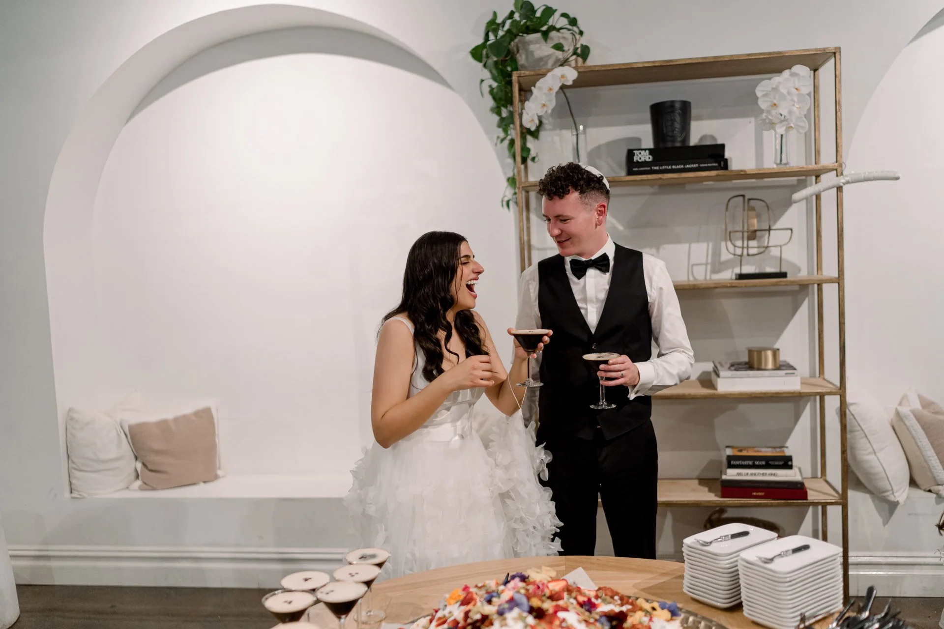 SaltAtelier_SydneyWeddingPhotographer_LaPorteSpace_LizJiho_82.jpg
