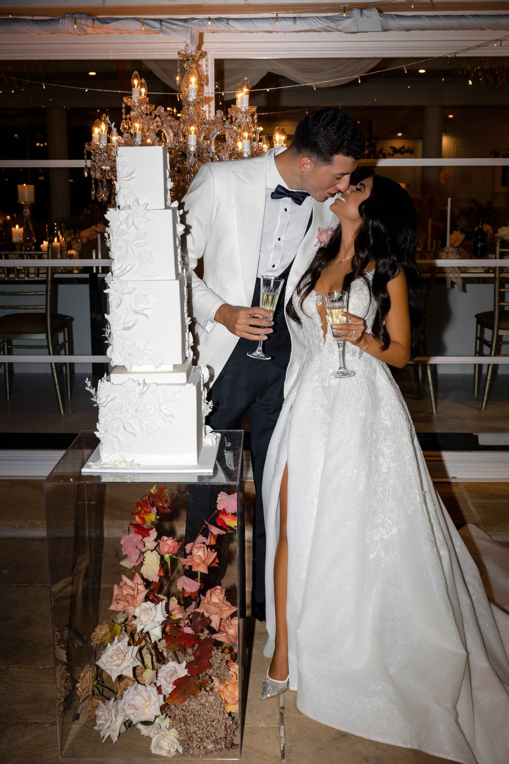 SaltAtelier_SydneyWeddingPhotographer_SydneyWeddingPhotography_OatlandsHouse_MoniqueAnthony_22-scaled.jpg