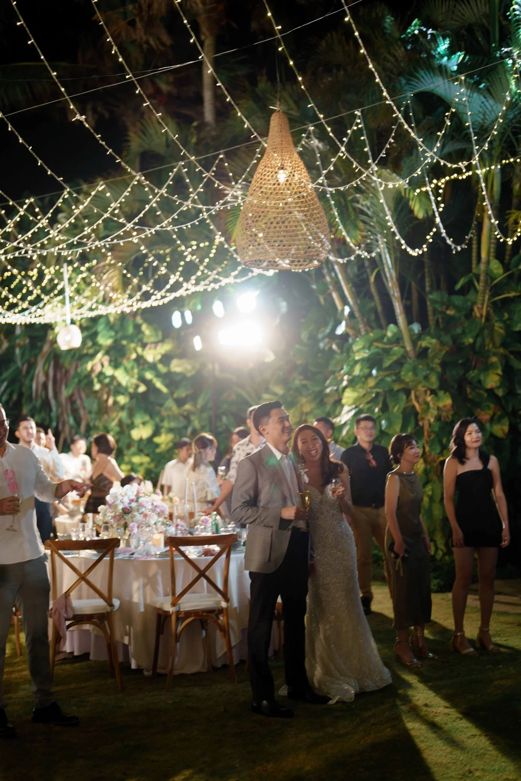 SaltAtelier_SydneyWeddingPhotographer_BaliWedding_TheUngasanWeddings_EinoJohnny_150-scaled.jpg