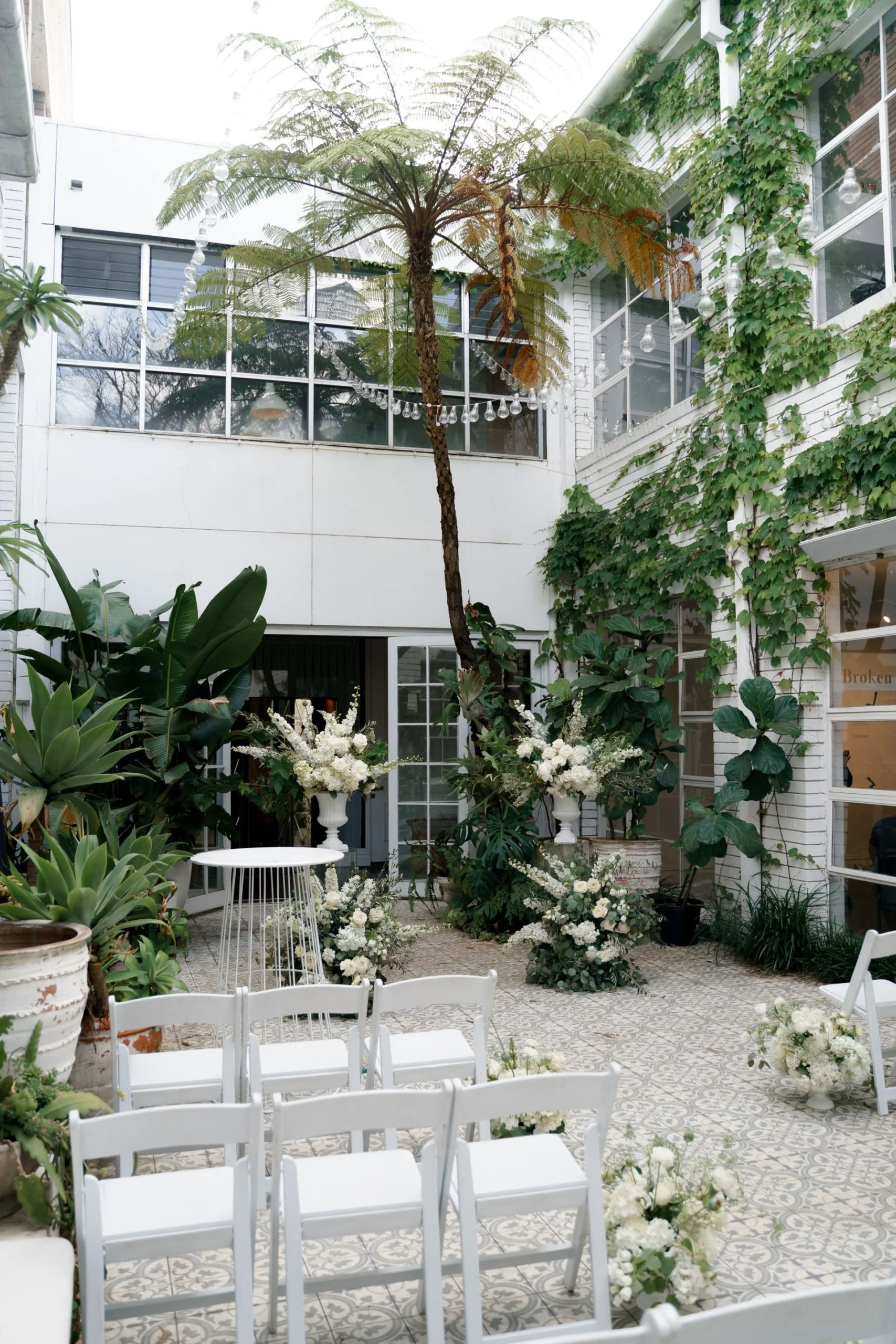 SaltAtelier_SydneyWeddingPhotographer_LaPorteSpace_LizJiho_5-scaled.jpg