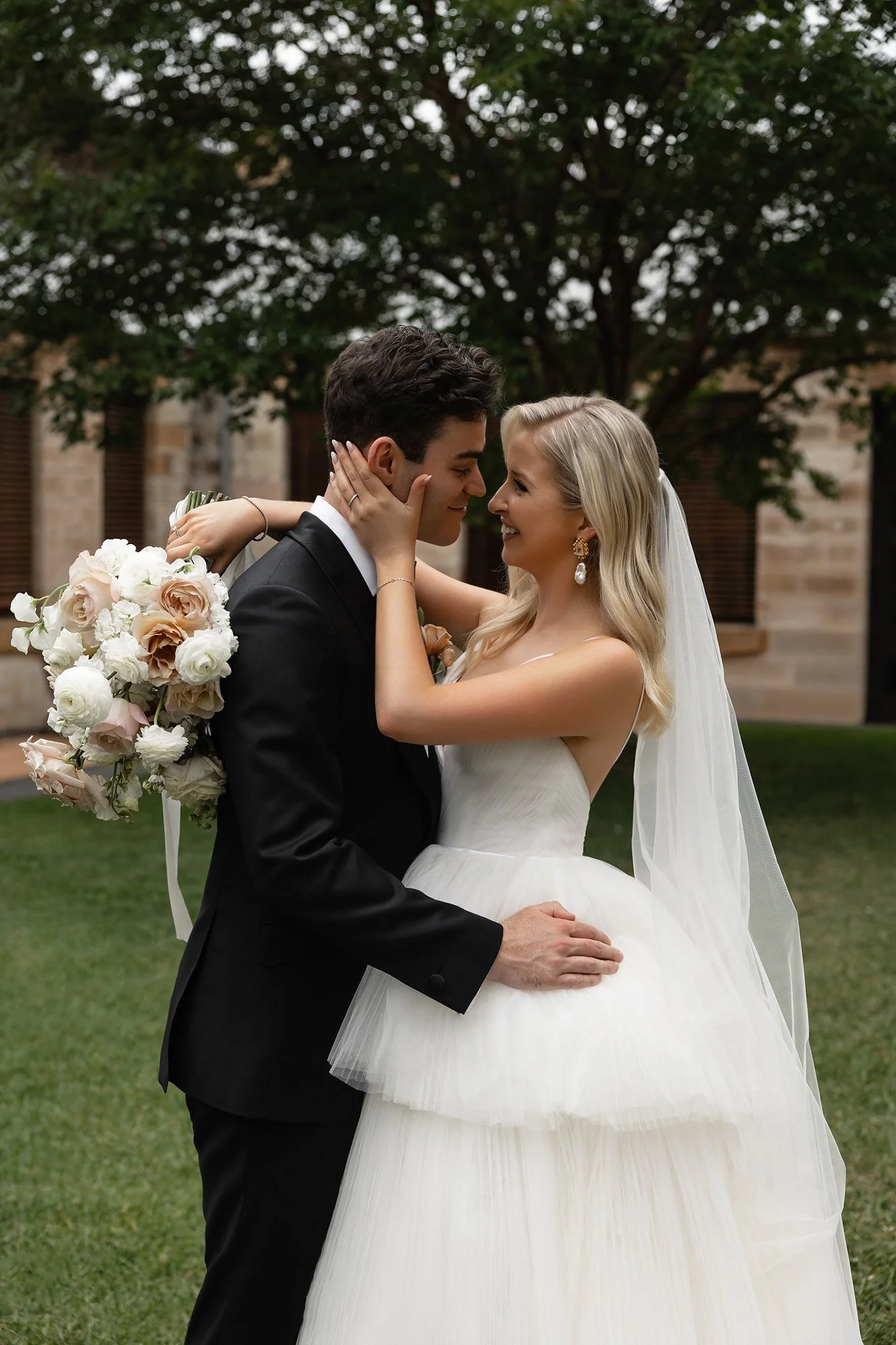 SaltAtelier_SydneyWeddingPhotographer_TheMint_WeddingVenue_40.jpg