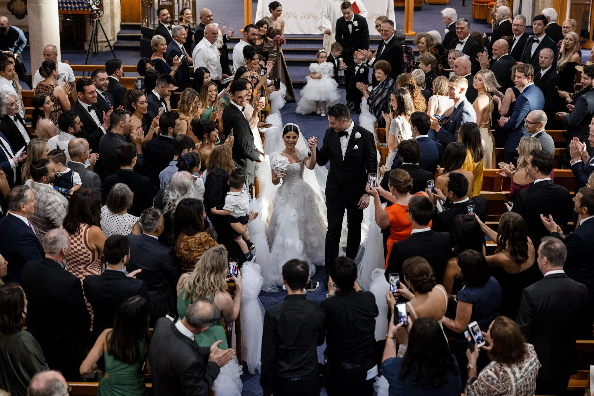 SaltAtelier_SydneyWeddingPhotographer_SydneyWeddingPhotography_TheEveleigh_TheGrounds_LeahMarcus_23.jpg