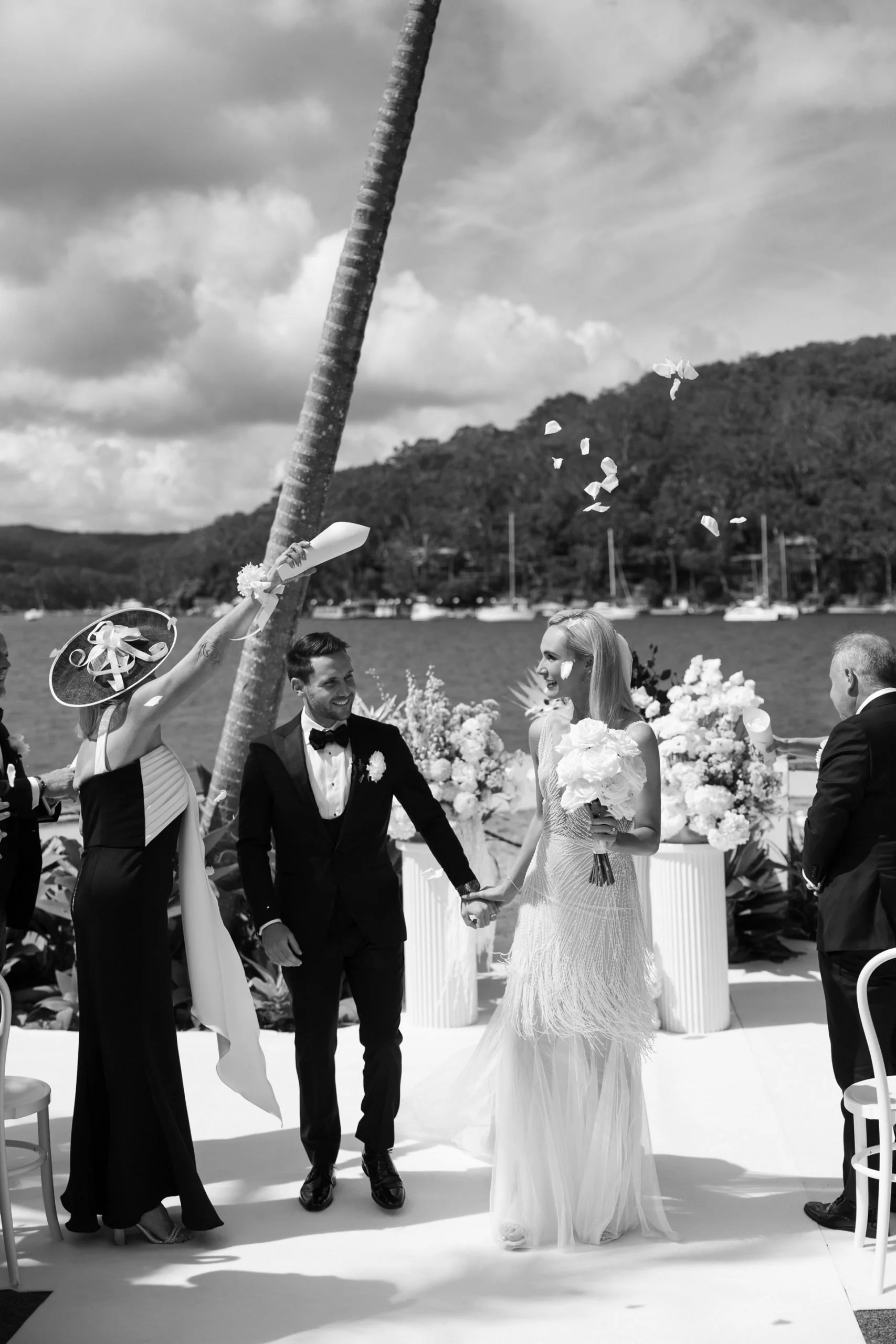 SaltAtelier_SydneyWeddingPhotography_SydneyWeddingPhotographer_PasadenaSydney_SianRick_144-scaled.jpg