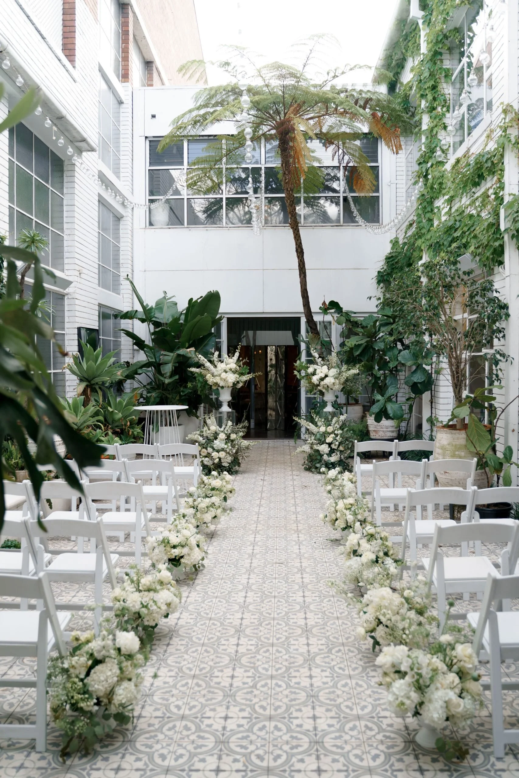 SaltAtelier_SydneyWeddingPhotographer_LaPorteSpace_LizJiho_2-scaled.jpg