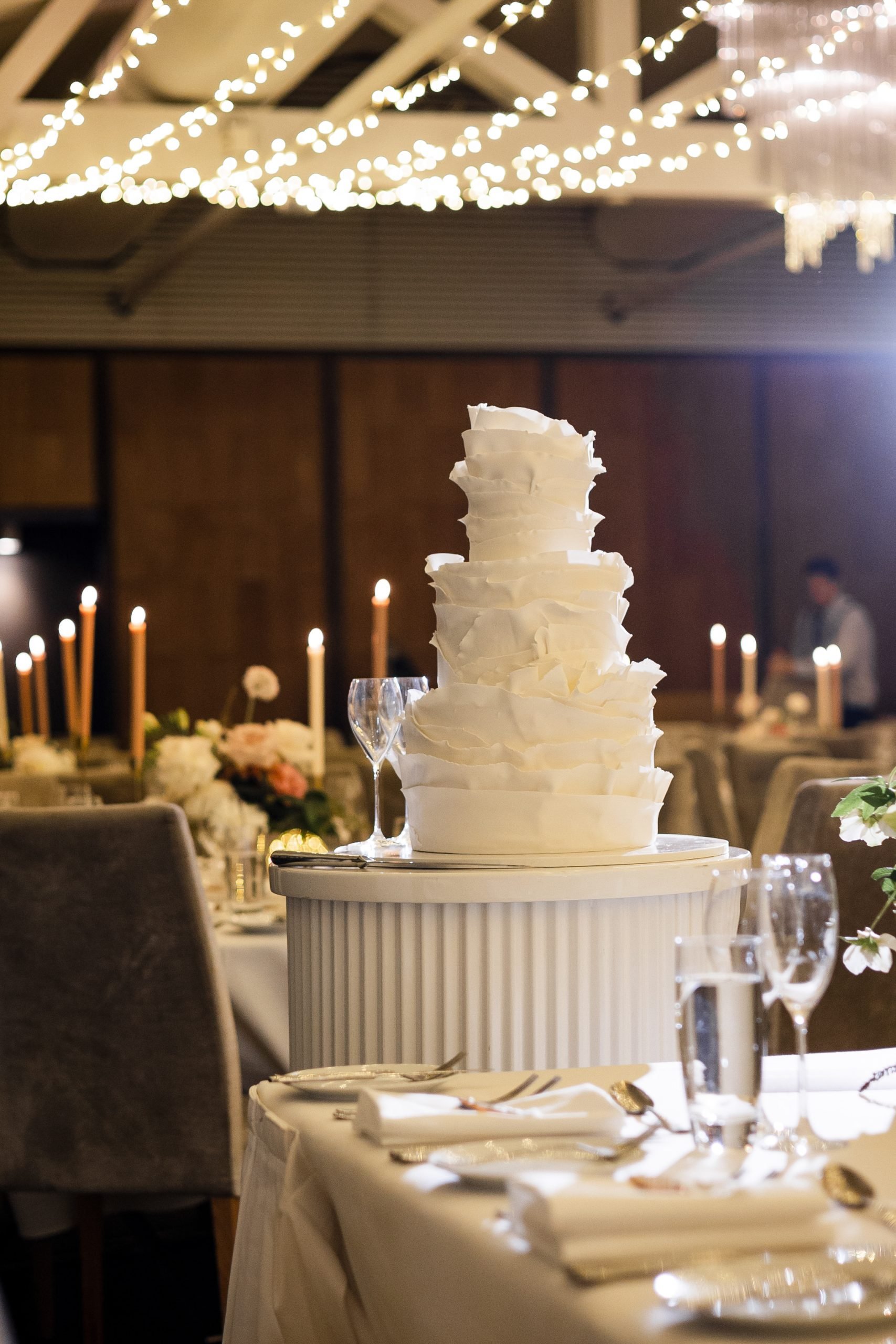SaltAtelier_SydneyWeddingPhotographer_SergeantsMess_WeddingVenue_28-scaled.jpg