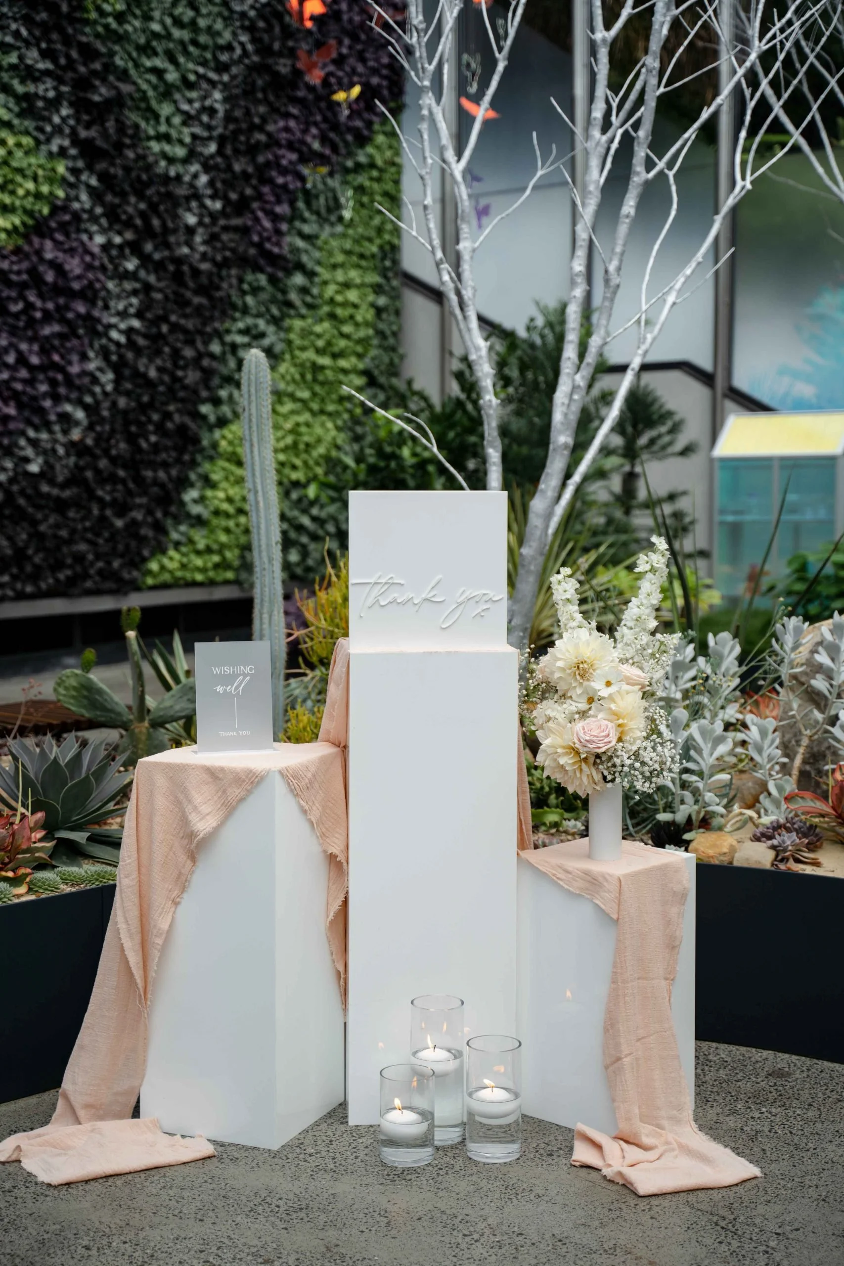 SaltAtelier_SydneyWeddingPhotographer_TheCalyx_LaurenJohn_2.jpg