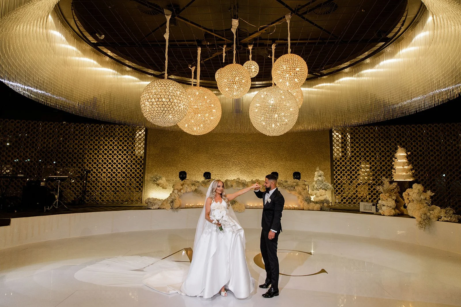 SaltAtelier_SydneyWeddingPhotographer_SydneyWeddingPhotography_WeddingVenue_TheLemnos_32.jpg