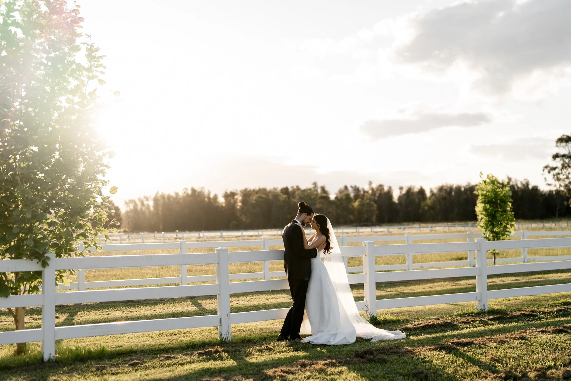 SaltAtelier_SydneyWeddingPhotography_SydneyWeddingPhotographer_DarkHorseVineyard_ElysiaSamuel_88.jpg