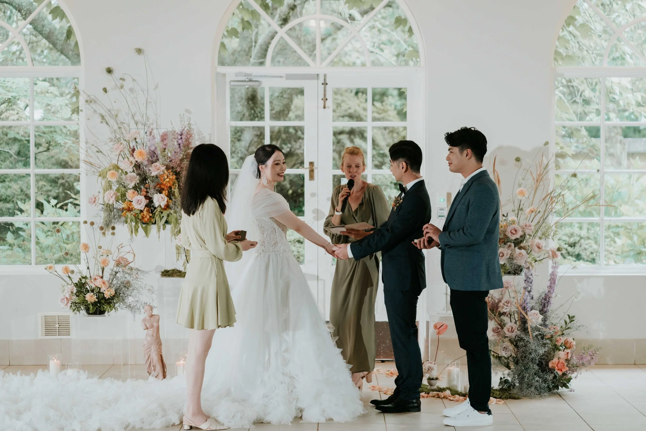 SaltAtelier_SydneyWeddingPhotography_SydneyWeddingPhotographer_MiltonParkCountryHouse_DoraPatrick_42_1-scaled.jpg