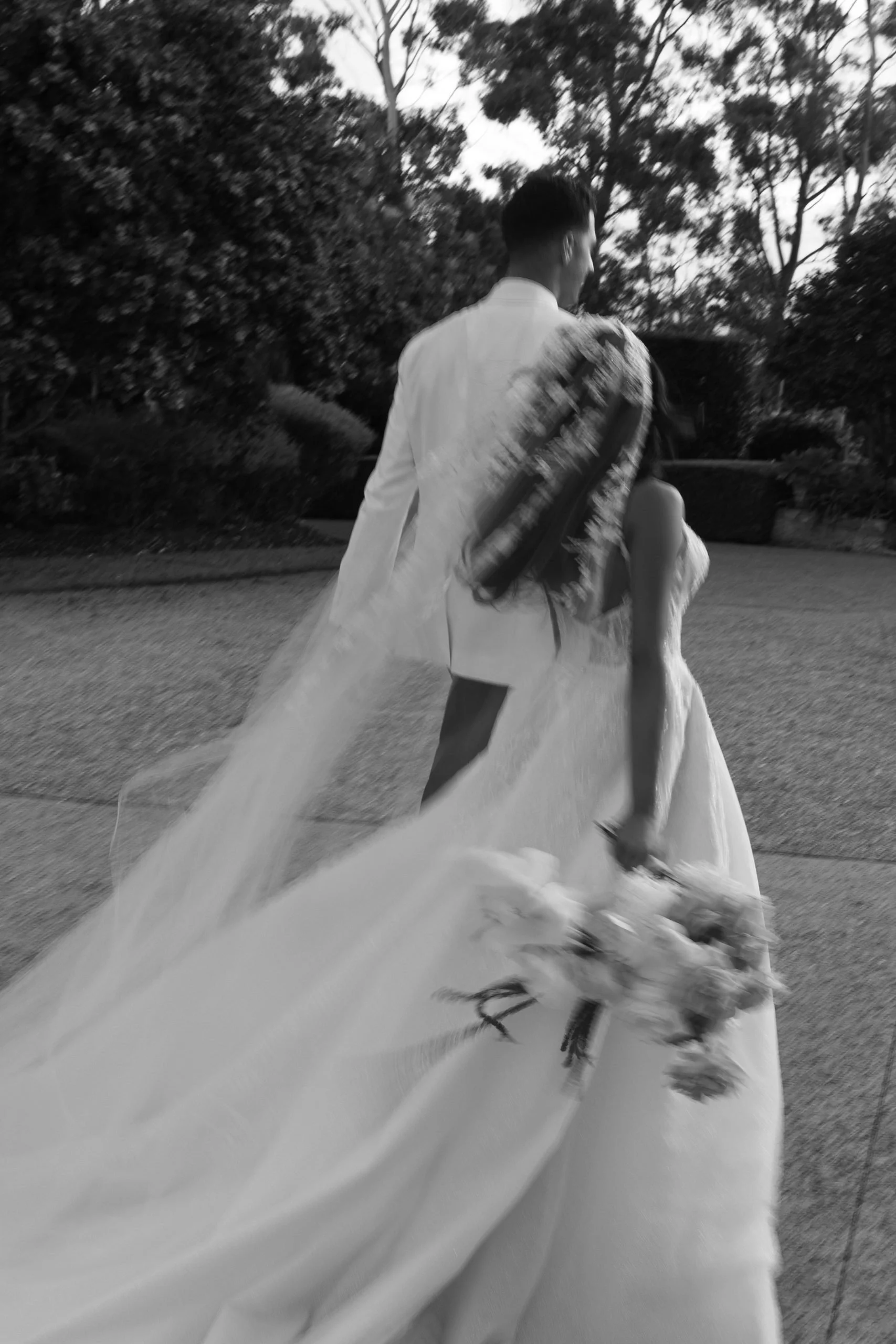 SaltAtelier_SydneyWeddingPhotographer_SydneyWeddingPhotography_OatlandsHouse_MoniqueAnthony_9-scaled.jpg