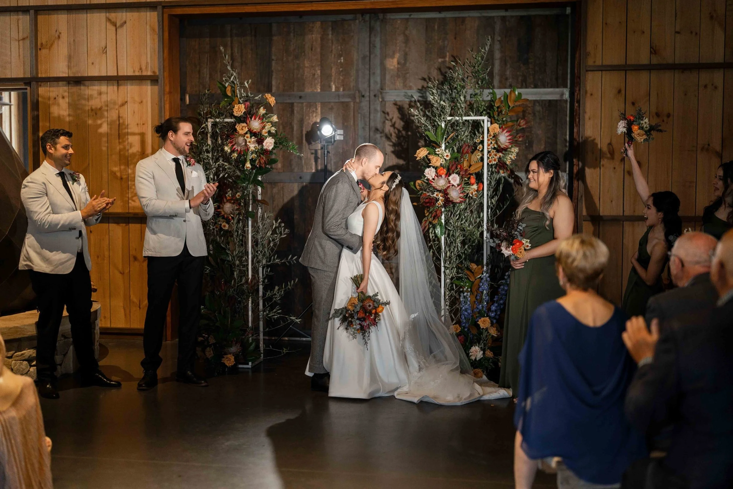 SaltAtelier_SydneyWeddingPhotography_SydneyWeddingPhotographer_BendooleyEstate_JasmineAndrew_8-scaled.jpg