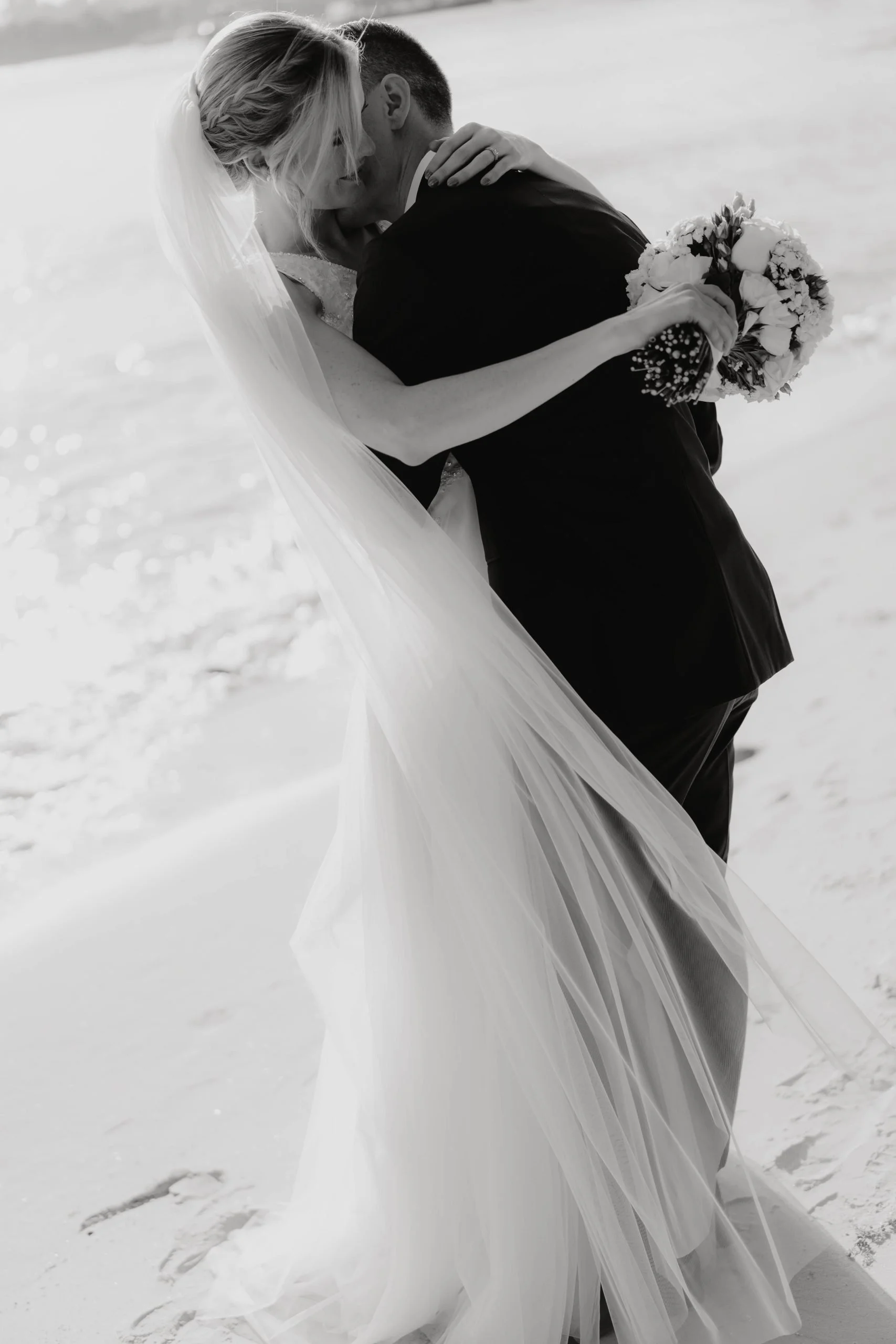 SaltAtelier_SydneyWeddingPhotographer_AtholHall_WeddingVenue_28-scaled.jpg