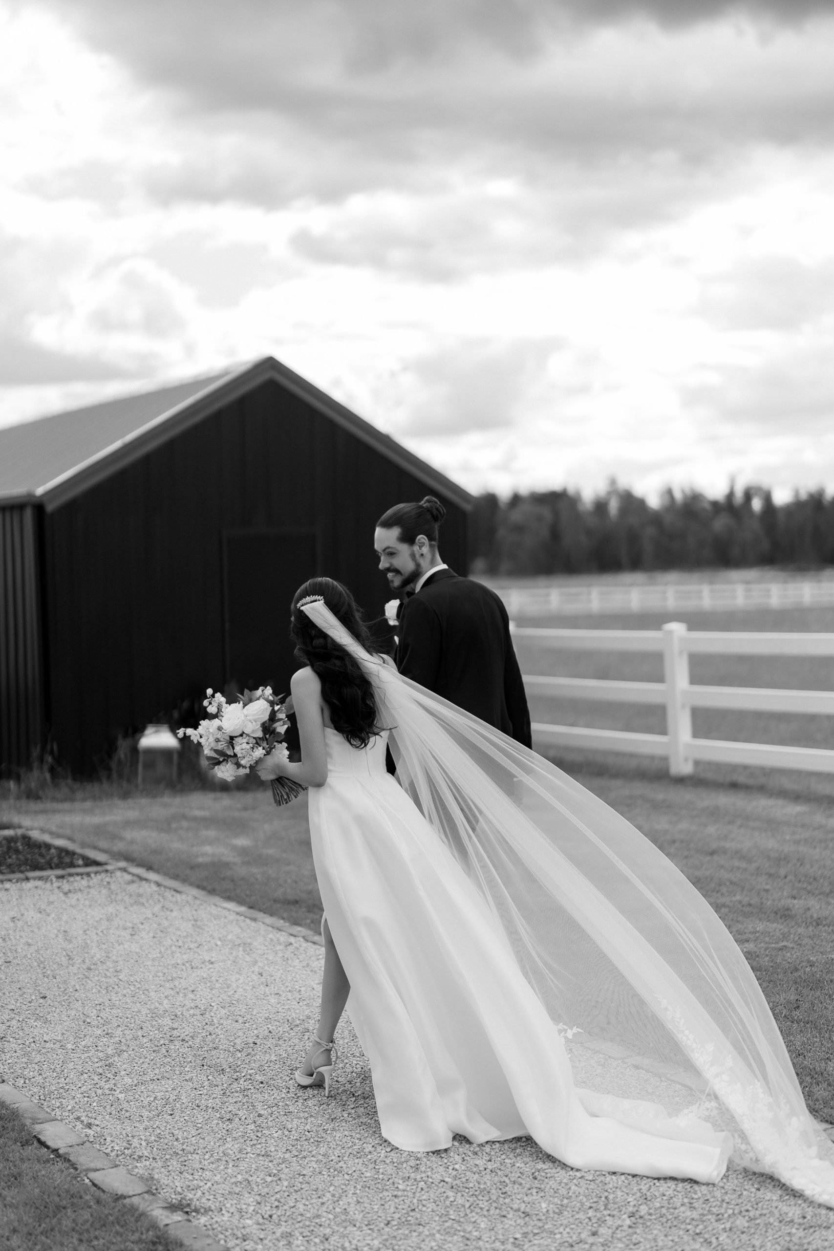 SaltAtelier_SydneyWeddingPhotography_SydneyWeddingPhotographer_DarkHorseVineyard_ElysiaSamuel_41-scaled.jpg