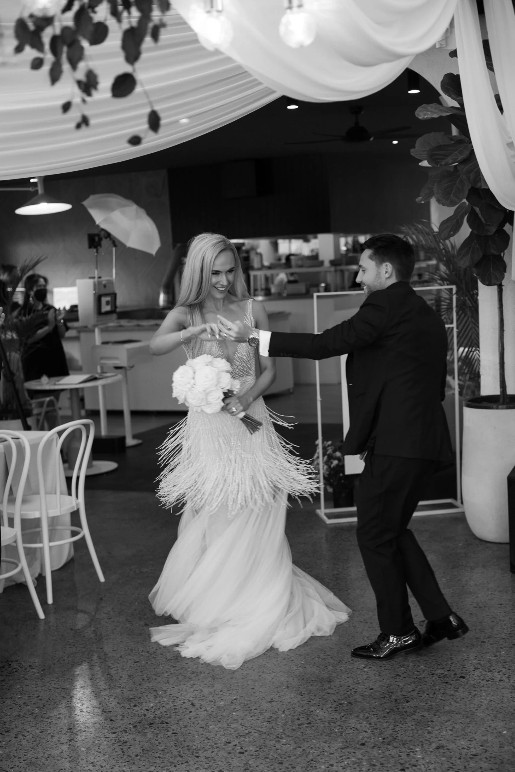SaltAtelier_SydneyWeddingPhotography_SydneyWeddingPhotographer_PasadenaSydney_SianRick_259-scaled.jpg
