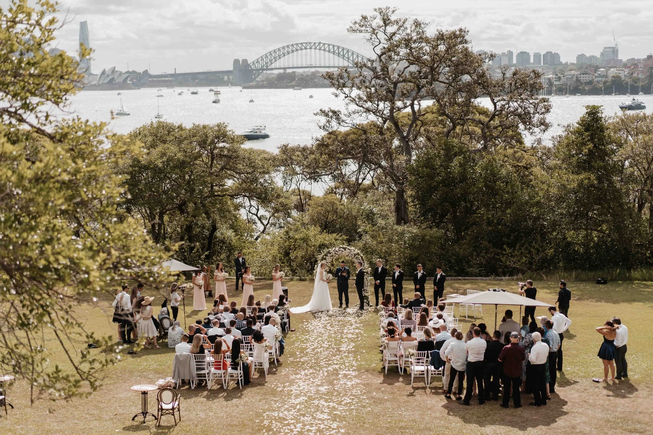 SaltAtelier_SydneyWeddingPhotographer_AtholHall_WeddingVenue_13-scaled.jpg