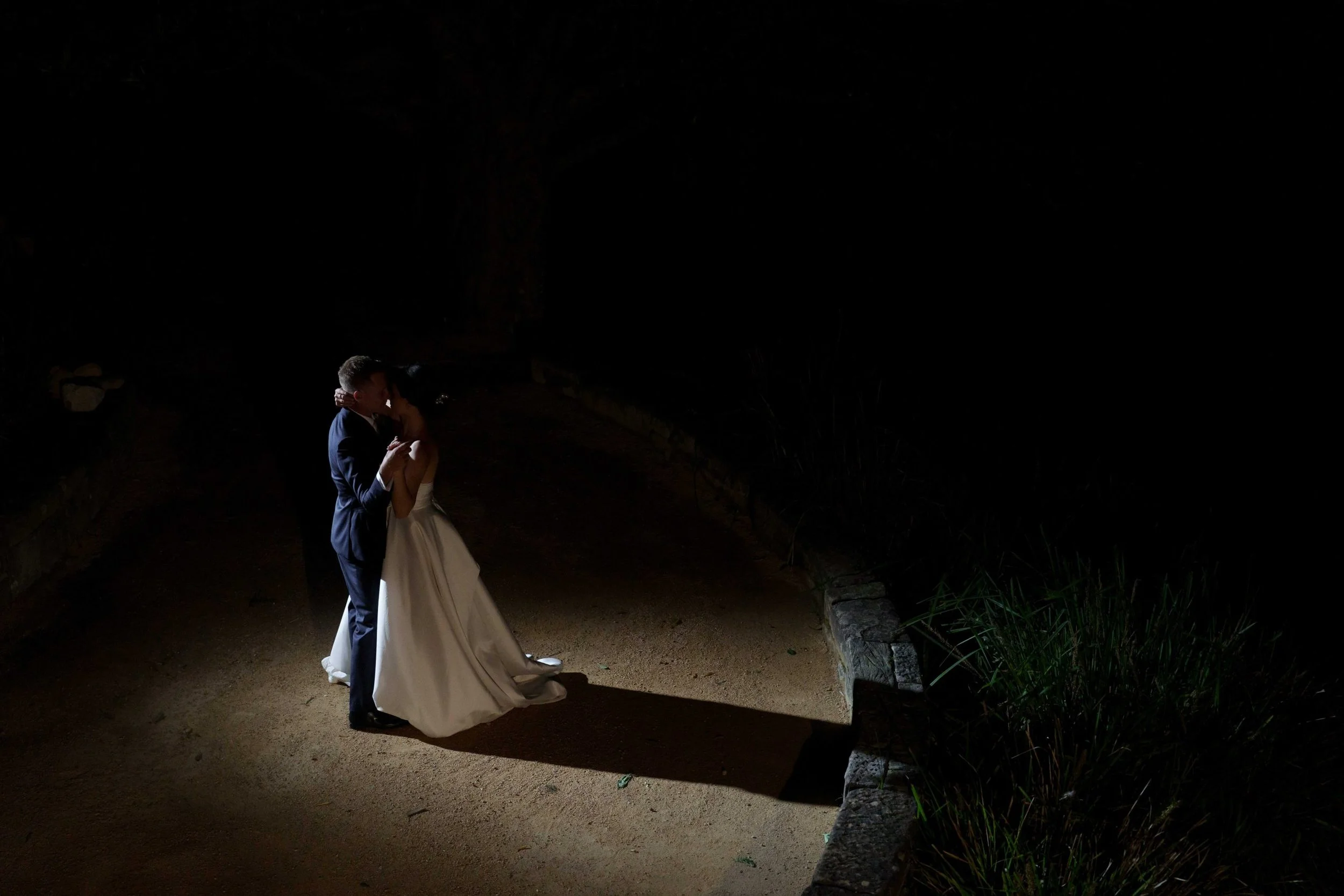SaltAtelier_SydneyWeddingPhotographer_SydneyWeddingPhotography_SergeantsMess_NatalieMatt_10-scaled.jpg