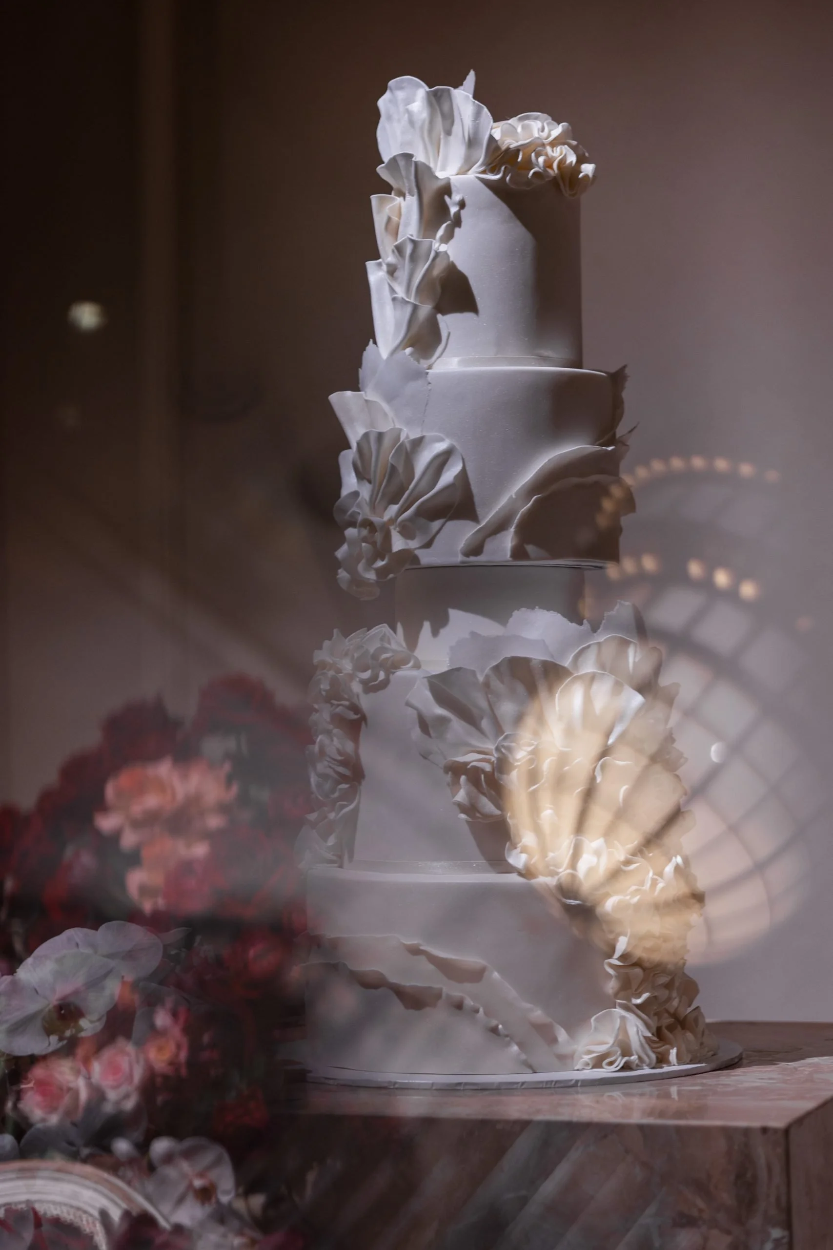 SaltAtelier_SydneyWeddingPhotographer_SydneyWeddingPhotography_TheEveleigh_TheGrounds_LeahMarcus_42-scaled.jpg