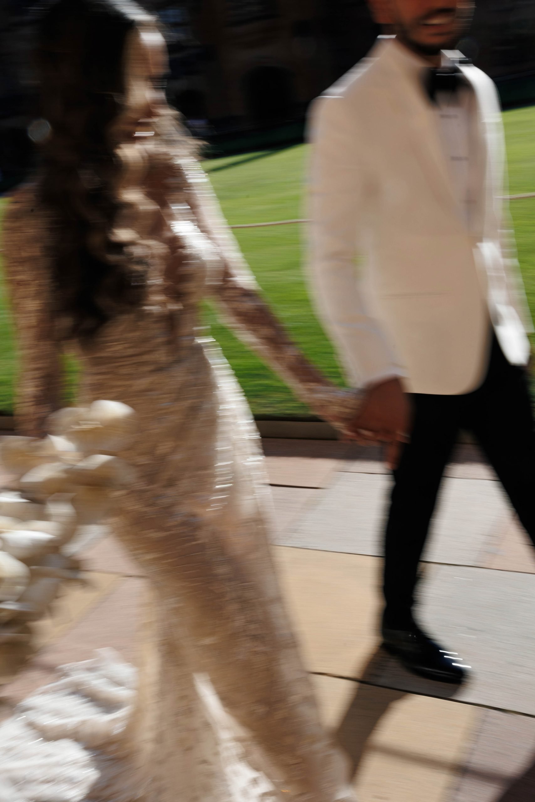 SaltAtelier_SydneyWeddingPhotographer_SydneyWeddingPhotography_TheGreatHall_ShaghayeghJordan_172-scaled.jpg