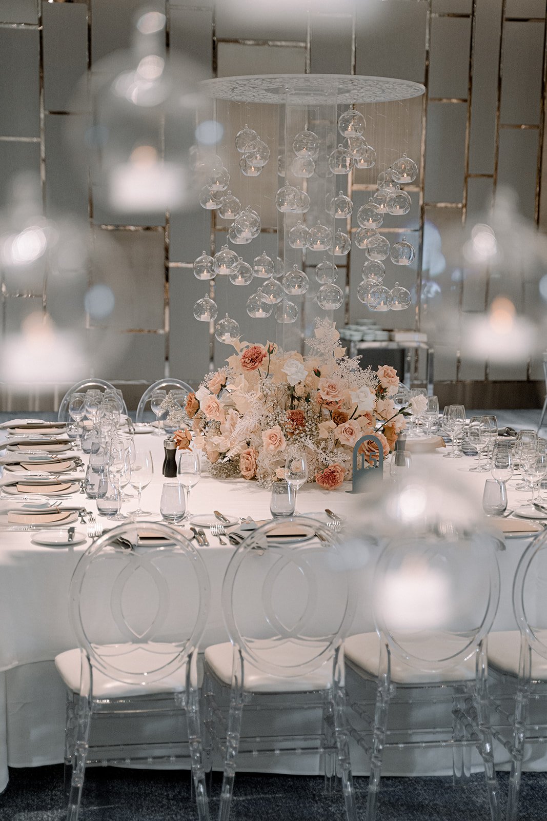 SaltAtelier_SydneyWeddingPhotography_SydneyWeddingPhotographer_CrownSydney_AnnickBinura_57.jpg