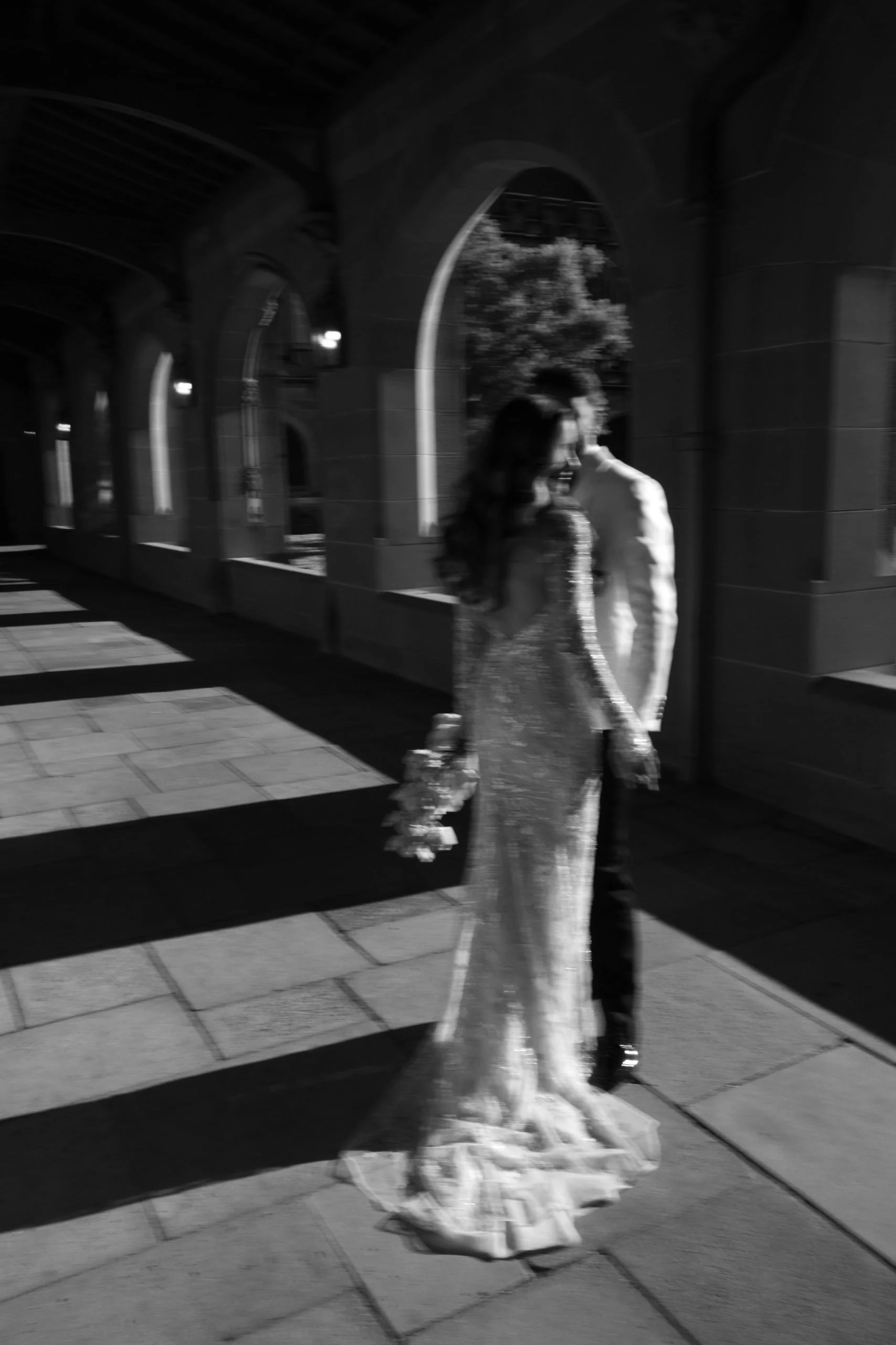 SaltAtelier_SydneyWeddingPhotographer_SydneyWeddingPhotography_TheGreatHall_ShaghayeghJordan_167-scaled.jpg
