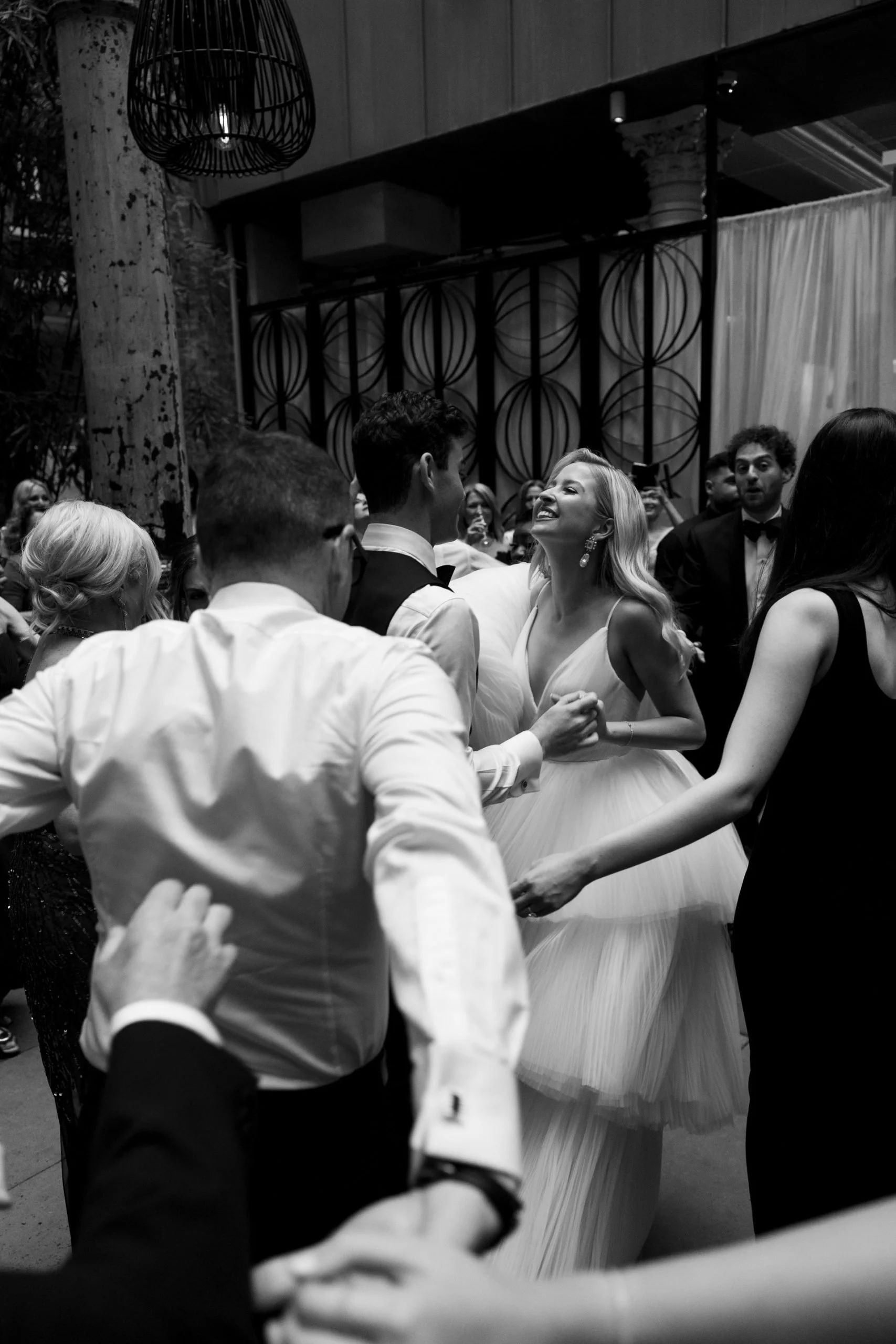 SaltAtelier_SydneyWeddingPhotography_SydneyWeddingPhotographer_Establishment_TalysaJonathan_14-scaled.jpg