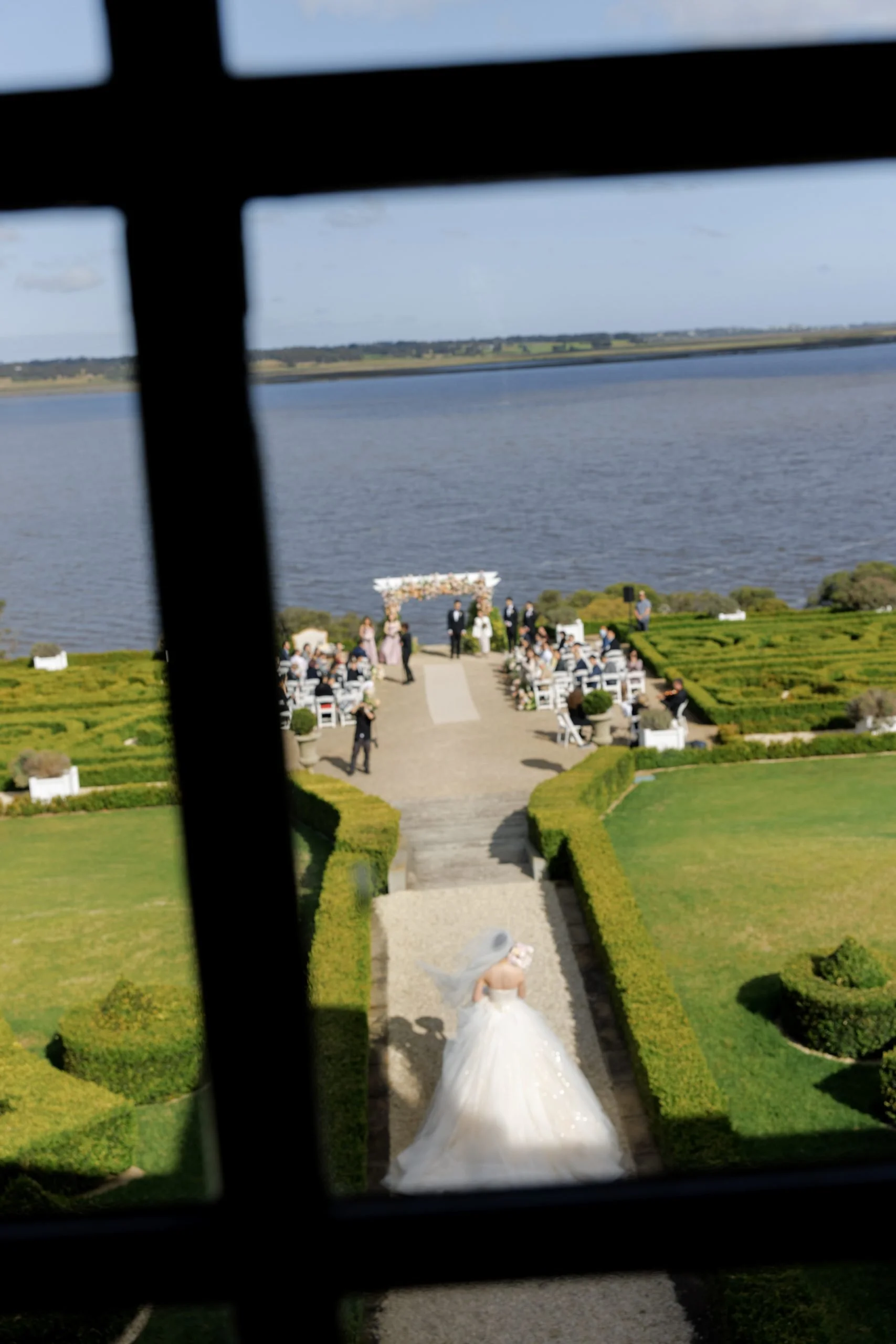 SaltAtelier_MelbourneWeddingPhotography_SydneyWeddingPhotographer_CampbellPointHouse_BellaRoy_58-scaled.jpg