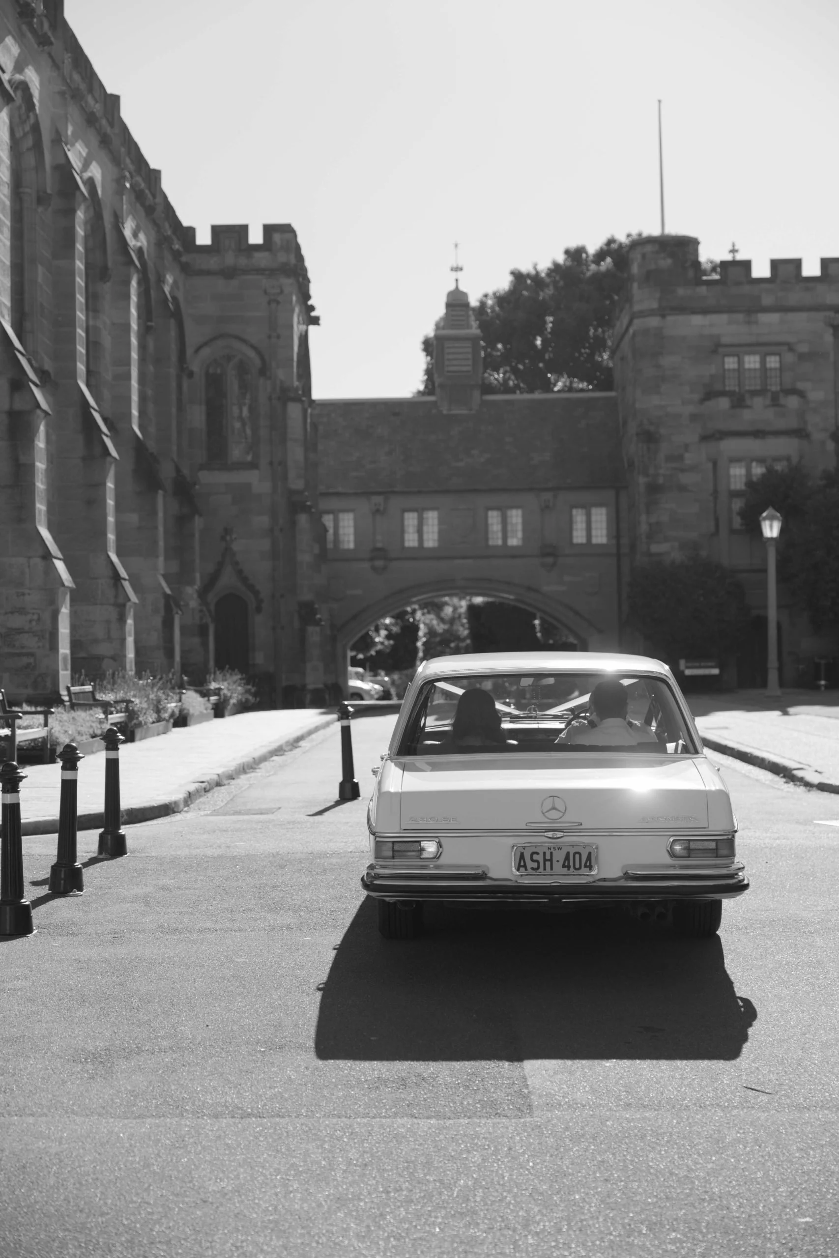 SaltAtelier_SydneyWeddingPhotographer_SydneyWeddingPhotography_TheGreatHall_ShaghayeghJordan_150-scaled.jpg