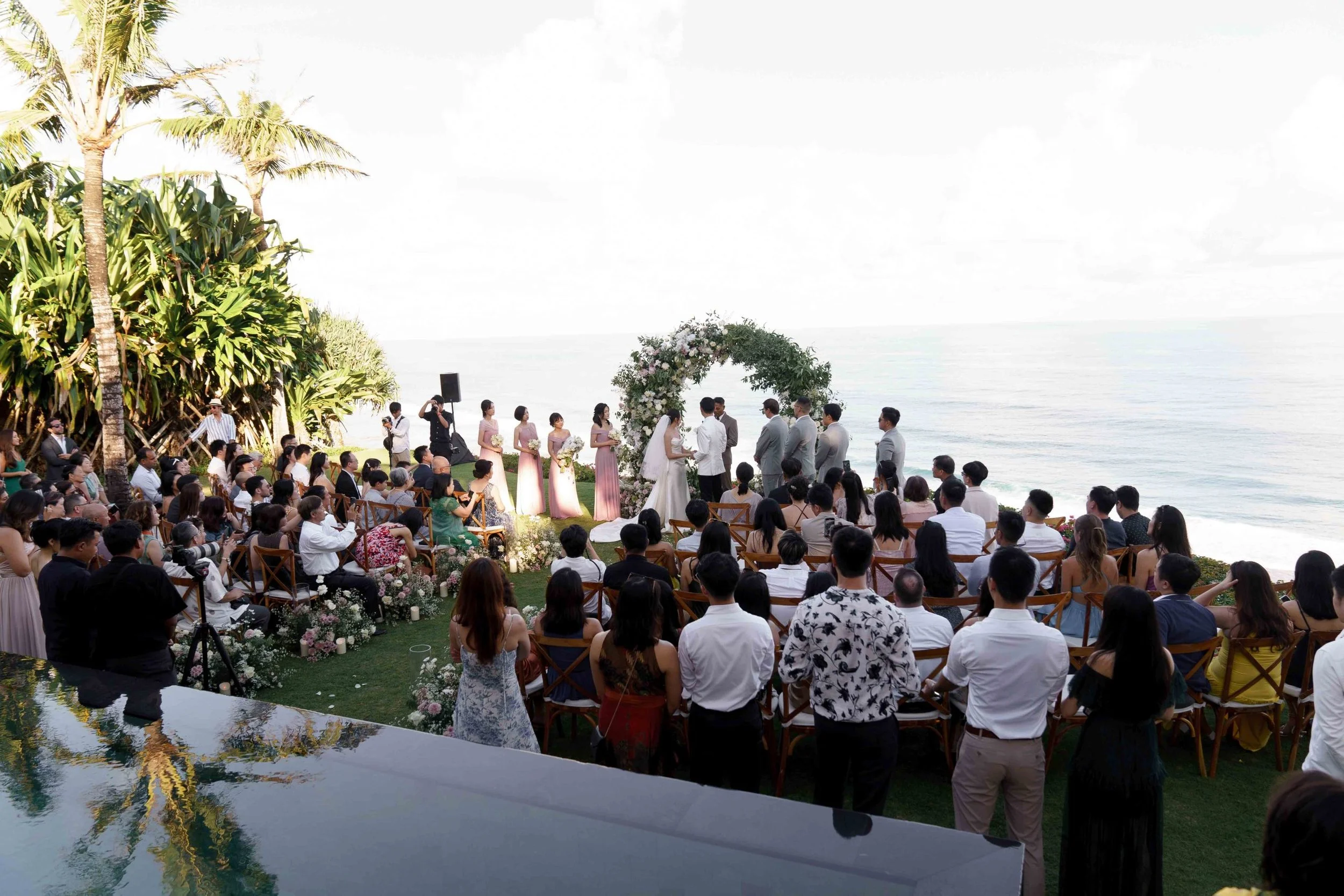 SaltAtelier_SydneyWeddingPhotographer_BaliWedding_TheUngasanWeddings_EinoJohnny_91-scaled.jpg