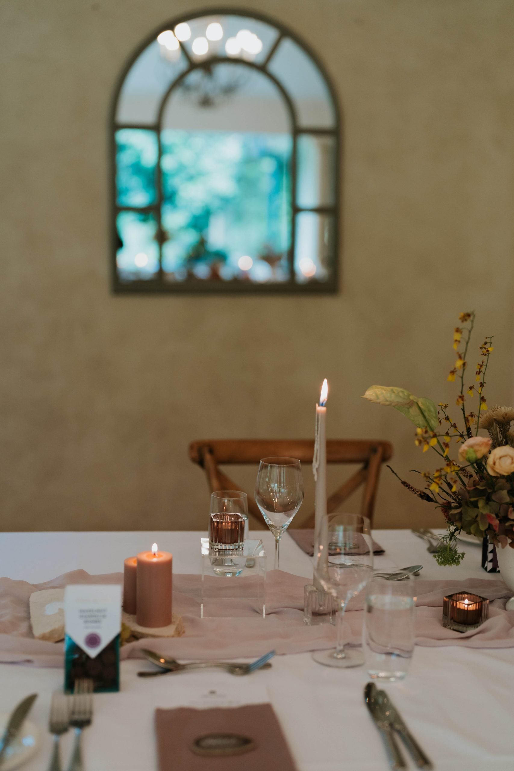 SaltAtelier_SydneyWeddingPhotography_SydneyWeddingPhotographer_MiltonParkCountryHouse_DoraPatrick_51-scaled.jpg