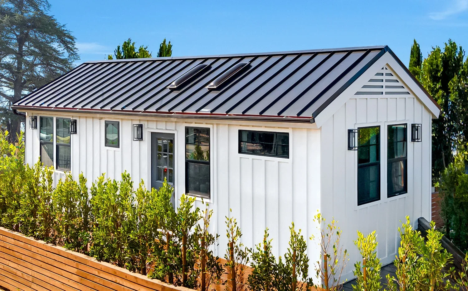 Santa Clarita Zoning &amp; ADU Regulations That Homeowners Must Know