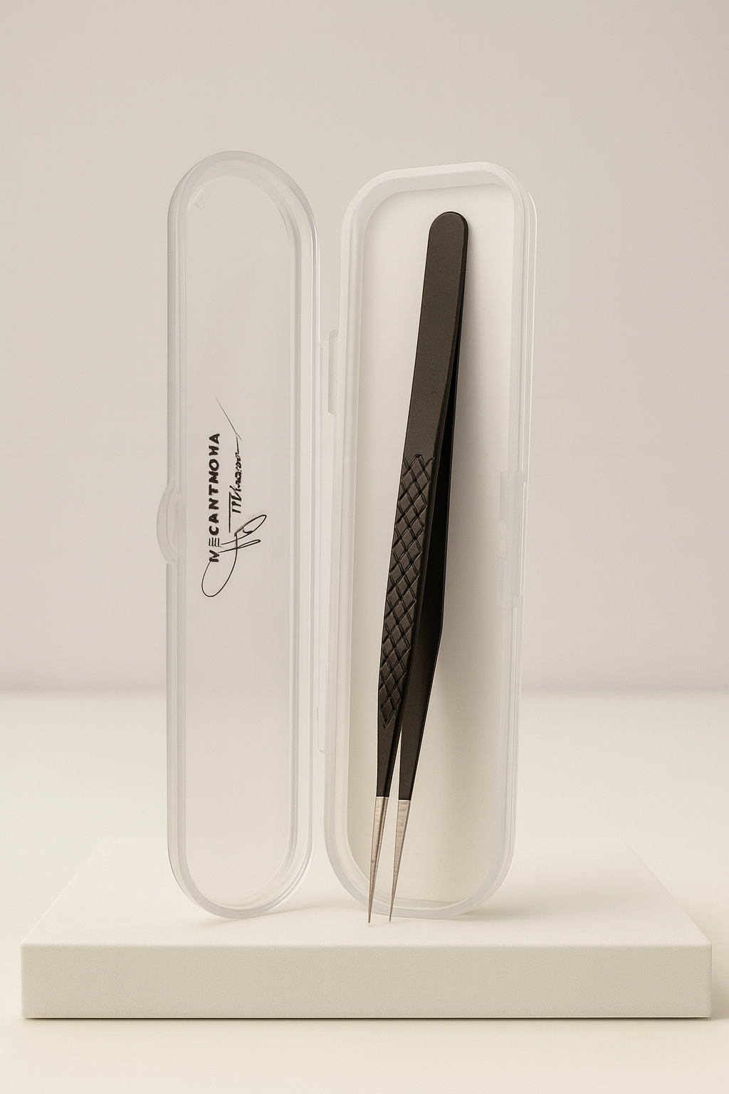 Straight Lash Tweezer.png
