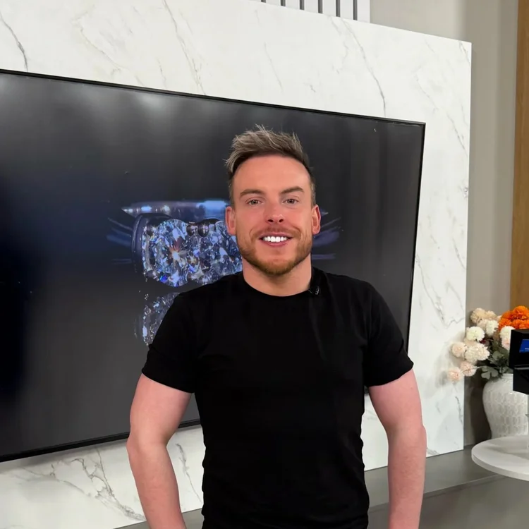 Live Shopping Presenter Headshot: Mark Gould