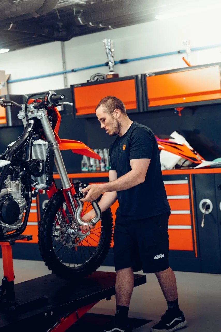 KTM-04005 - Grande.jpeg