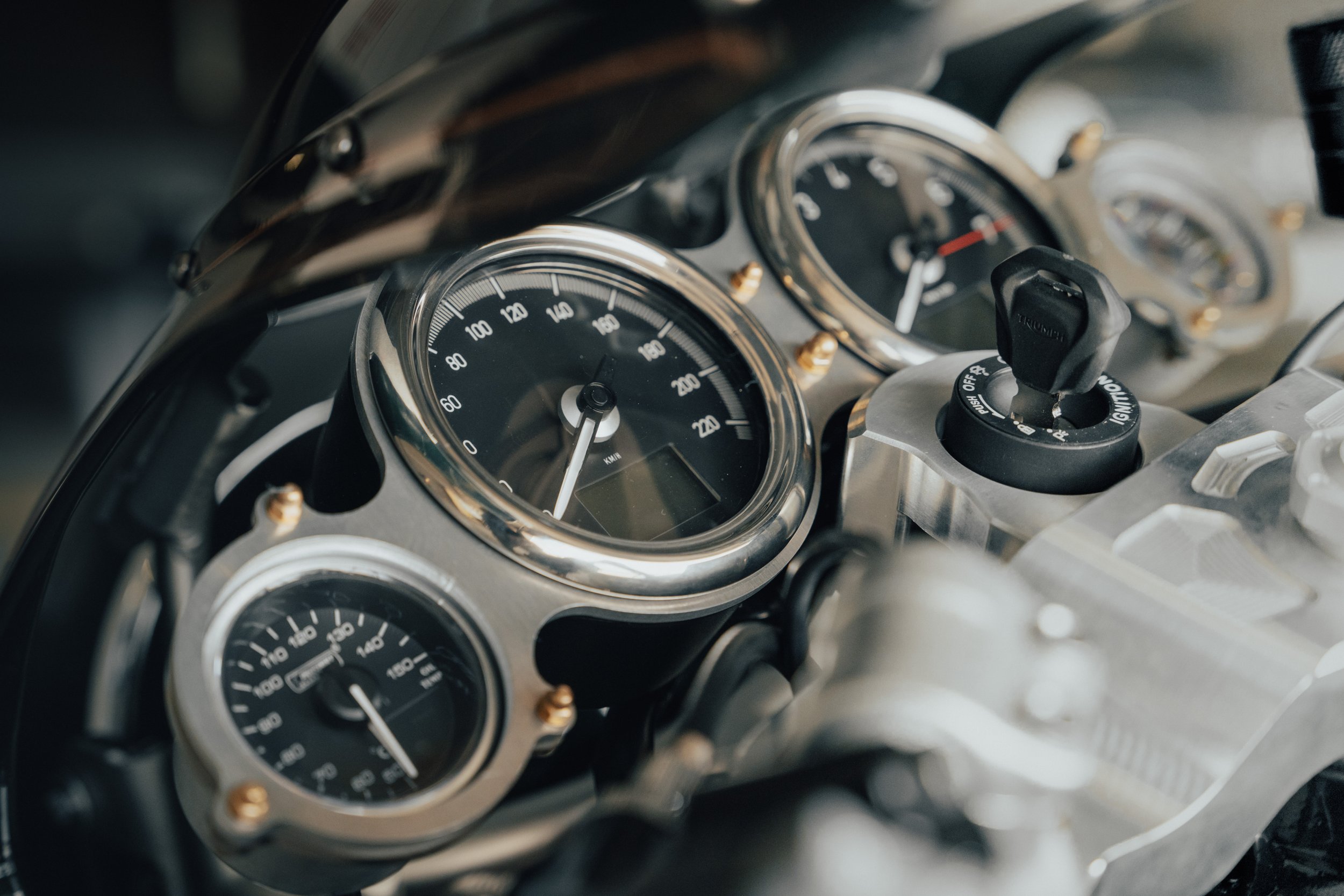 Triumph-20.jpg