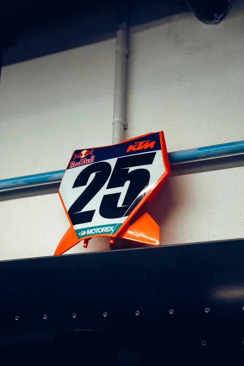 KTM-04008 - Grande.jpeg