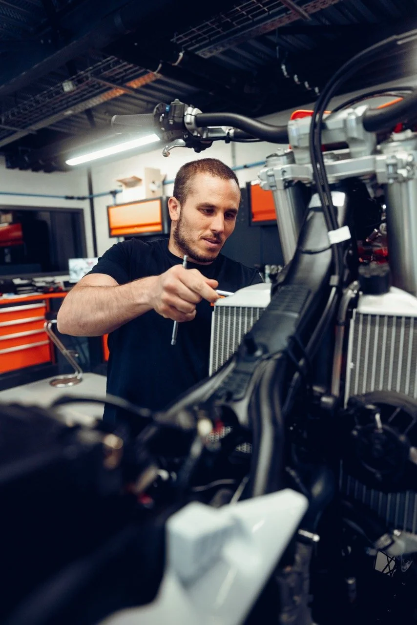 KTM-04015 - Grande.jpeg