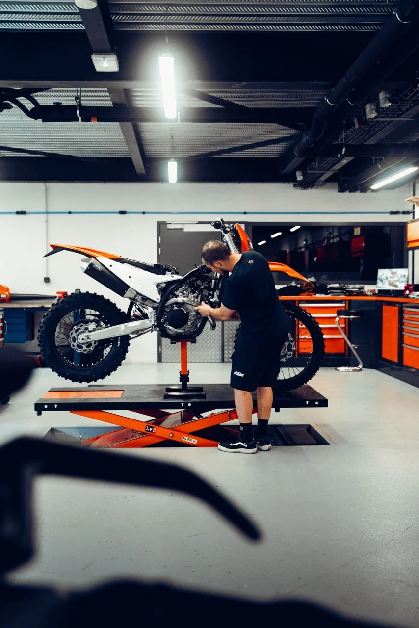 KTM-03999 - Grande.jpeg