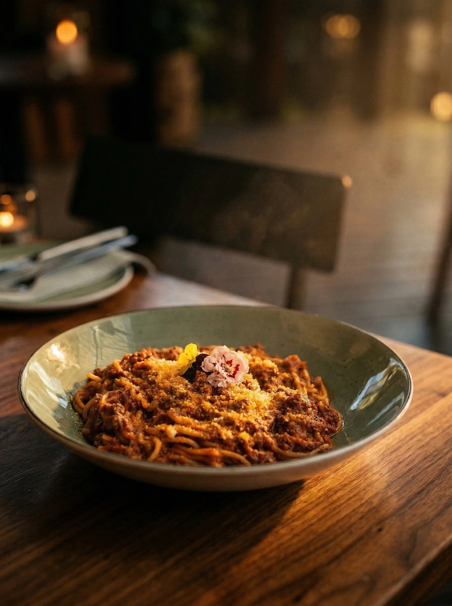 Nothing says weekend comfort quite like a hearty plate of spaghetti bolognaise. 🍝

Join us at Caf&eacute; Sparrow and tuck into rich, slow-cooked goodness that warms the soul and satisfies every craving. See you soon for a delicious escape!

Check o
