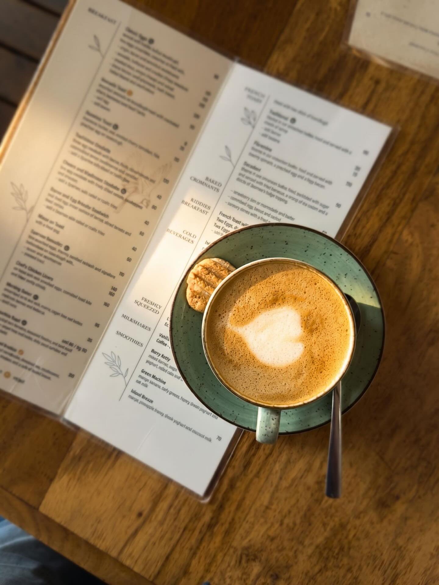 Long weekend loading&hellip;

Our plans include barista brewed coffee, slow mornings and brunch&hellip;

See you at Caf&eacute; Sparrow. We open at 8am on public holidays. 

#cafesparrow #lazymornings #coffeeculture #coffeelover