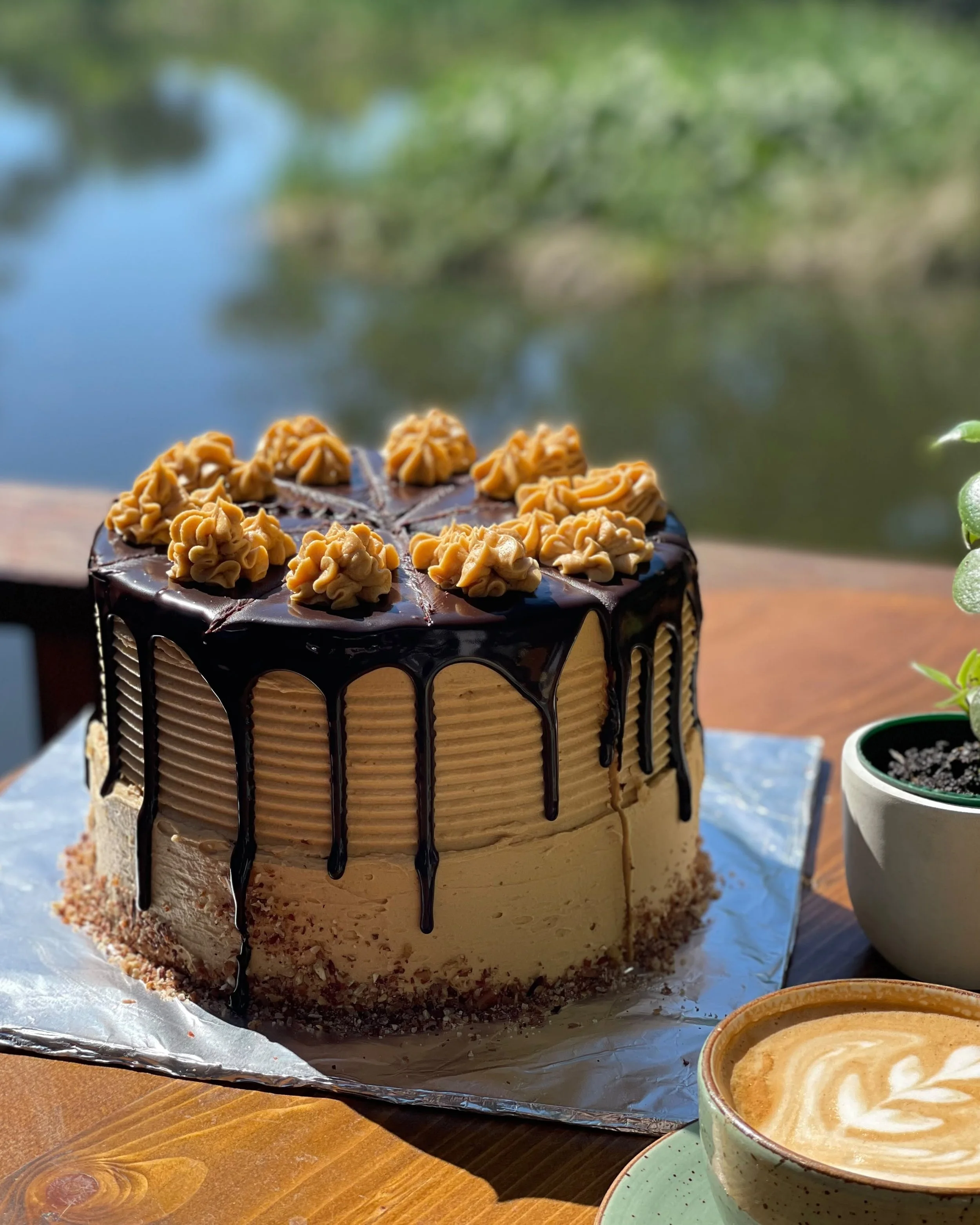 Celebrate World Coffee Day with a slice of our fabulous coffee cake at Caf&eacute; Sparrow &mdash; the perfect pairing for your favourite cup of coffee. ☕️✨

Come savour the moment with us! #WorldCoffeeDay #Caf&eacute;Sparrow #CoffeeAndCake
