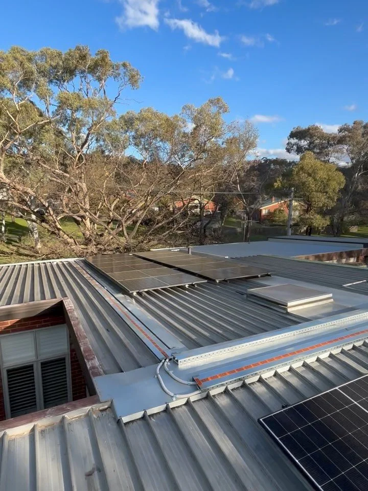 ⚡ 12.2 kW Solar + Battery System Complete! ☀️🔋

We&rsquo;ve just wrapped up another premium install featuring:
	&bull;	✅ 12.2 kW Solar Array for serious daytime generation
	&bull;	✅ 1x Sonnen 11 kWh Battery for clean, reliable night-time storage
	&b