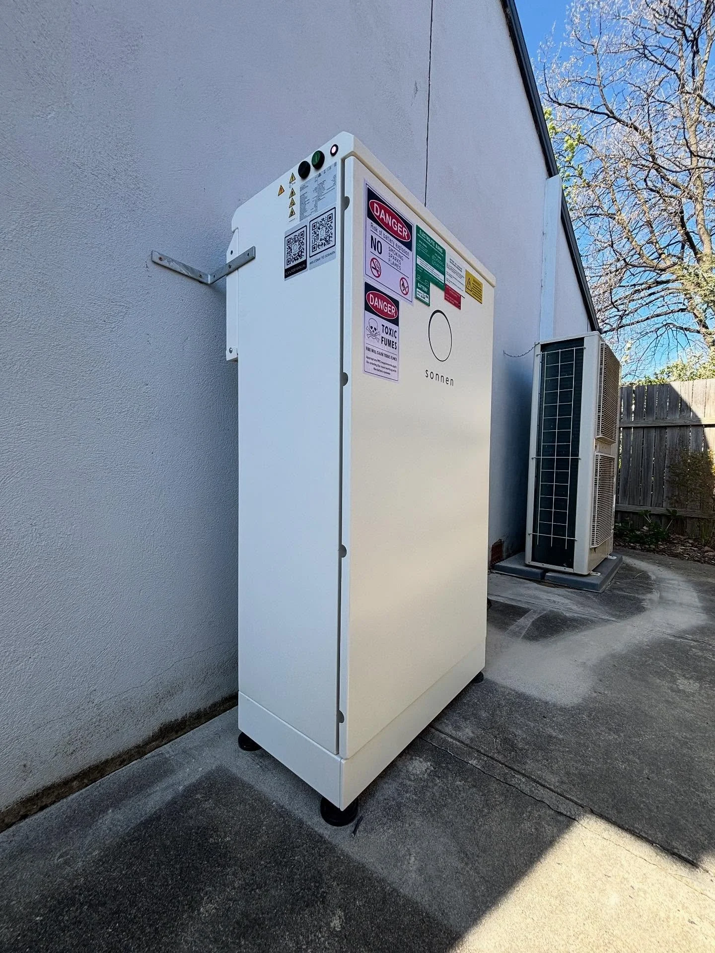 ⚡ Sonnen 11 kWh Battery + Backup Installed! 🔋

Another exciting energy storage upgrade completed ✅

This install features:
	&bull;	Sonnen EVO 11 kWh Battery &ndash; sleek, efficient, and built for Aussie homes 🇦🇺
	&bull;	Full Backup Integration &n