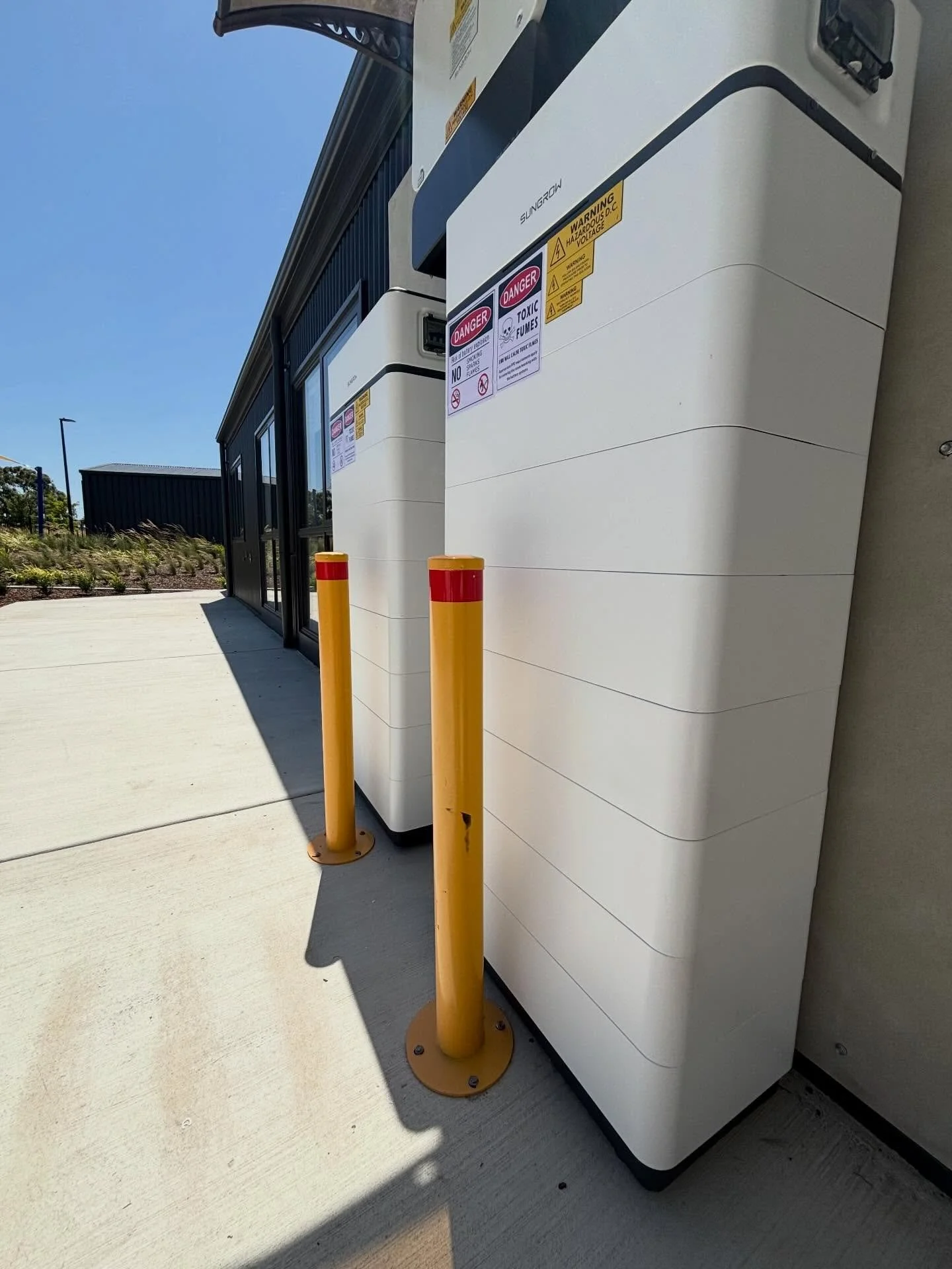 🔋 COMMUNITY RENEWABLE ENERGY SOLUTION FOR SOUTH JERRABOMBERRA 🔋 

We&rsquo;ve recently completed the installation of a Sungrow SBH 80 kWh battery system to support key public infrastructure at the South Jerrabomberra Community Centre.

This system 