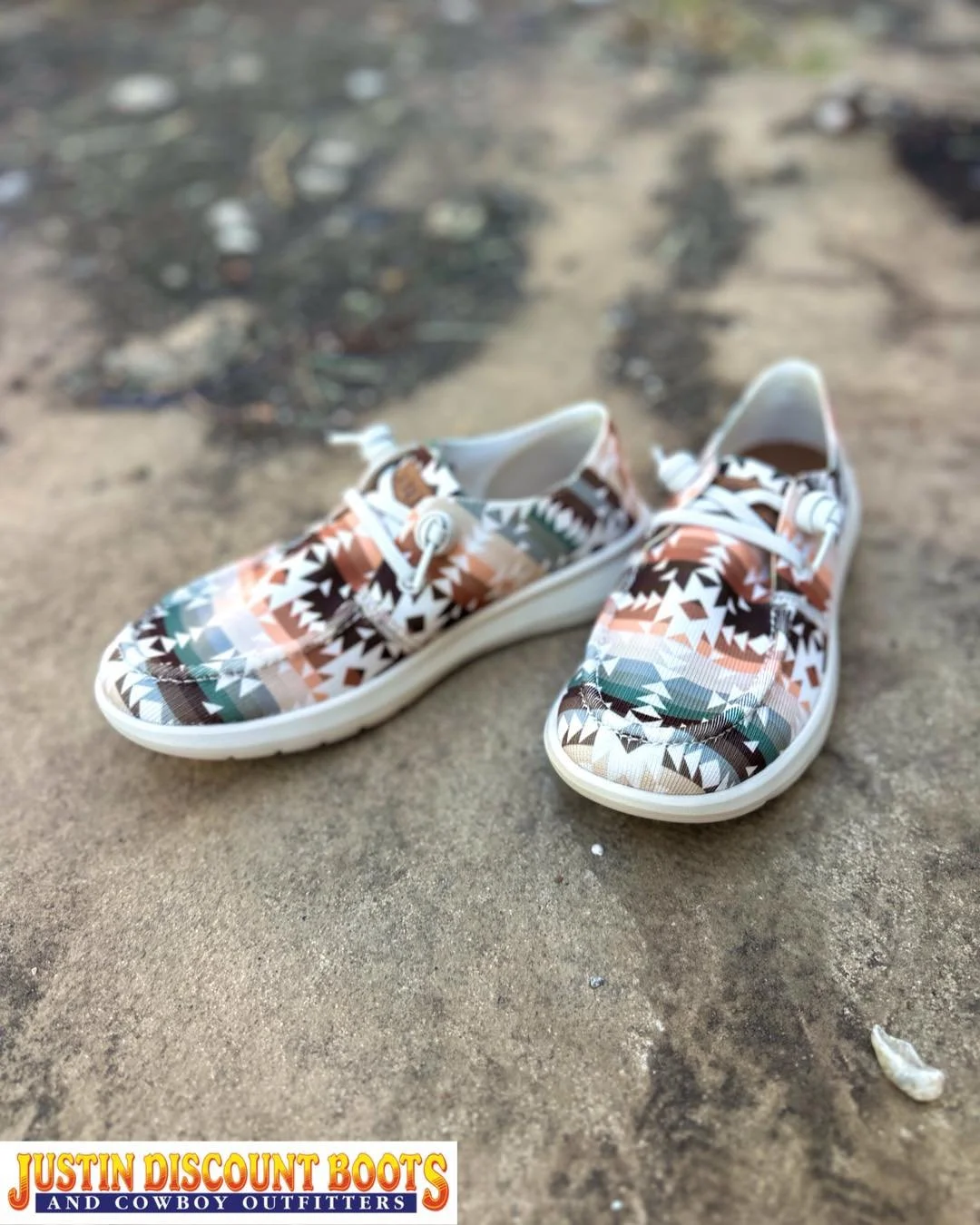 Rodeos to river floats. Backyard barbecues to beach bonfires. Hilo shoes are ready to chill when you are. Comfy and cushy, this one has a breathable knit upper and collapsible heel for even more laid-back ease. &mdash; @ariatinternational 

**now ava
