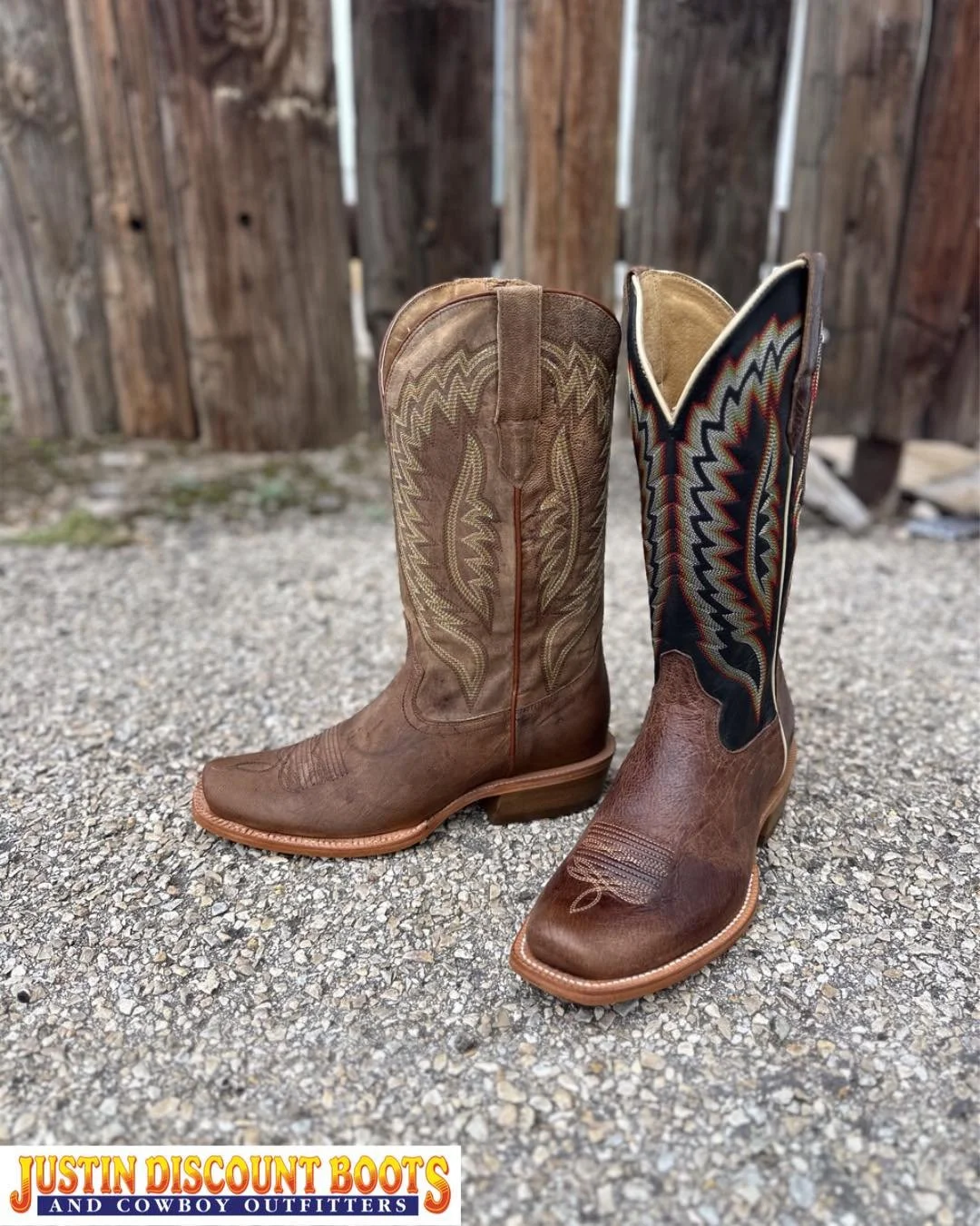 Guys if you’re looking for the perfect everyday boot that’ll last, this is it!
Both are from @rwatsonboots “Watson Ranch” Collection. Made from durable yet breathable goat hide for a boot that’ll get you from point A to