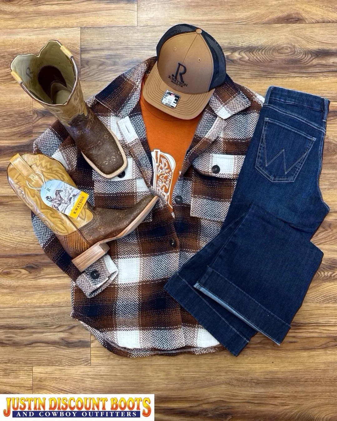 🎀 Fashion Friday 🎀

𝘗𝘶𝘮𝘱𝘬𝘪𝘯 𝘴𝘱𝘪𝘤𝘦 𝘢𝘯𝘥 𝘢𝘭𝘭 𝘵𝘩𝘪𝘯𝘨𝘴 𝘯𝘪𝘤𝘦 🎃 

Jeans: @wrangler $54.95
Tee: $10.00
Shacket: @roperworld $32.95
Boots: @rwatsonboots $287.50
Cap: @rwatsonboots $26.95
&bull;
&bull;
#JDB #justindiscountboots #j