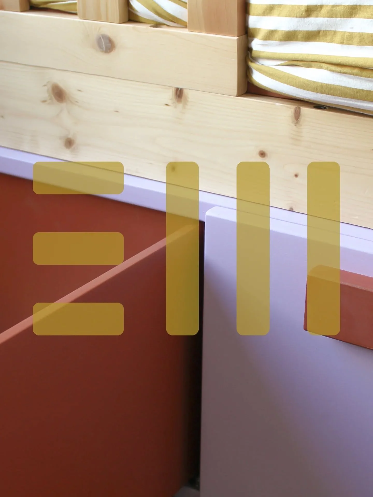 PROJET CAUDALIE 

Conception, fabrication et pose d'un agencement en MDF peint comprenant des tiroirs et une petite biblioth&egrave;que banquette pour une chambre d'enfant.

#menuiserie #agencement #chambreenfant #bibliotheque #banquette #menuisier