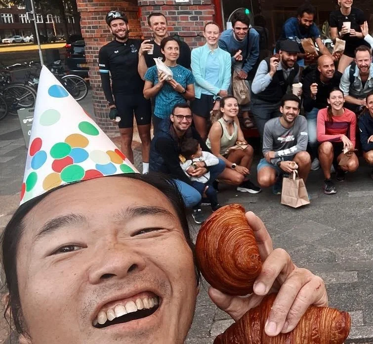 Croissant Crawl +++