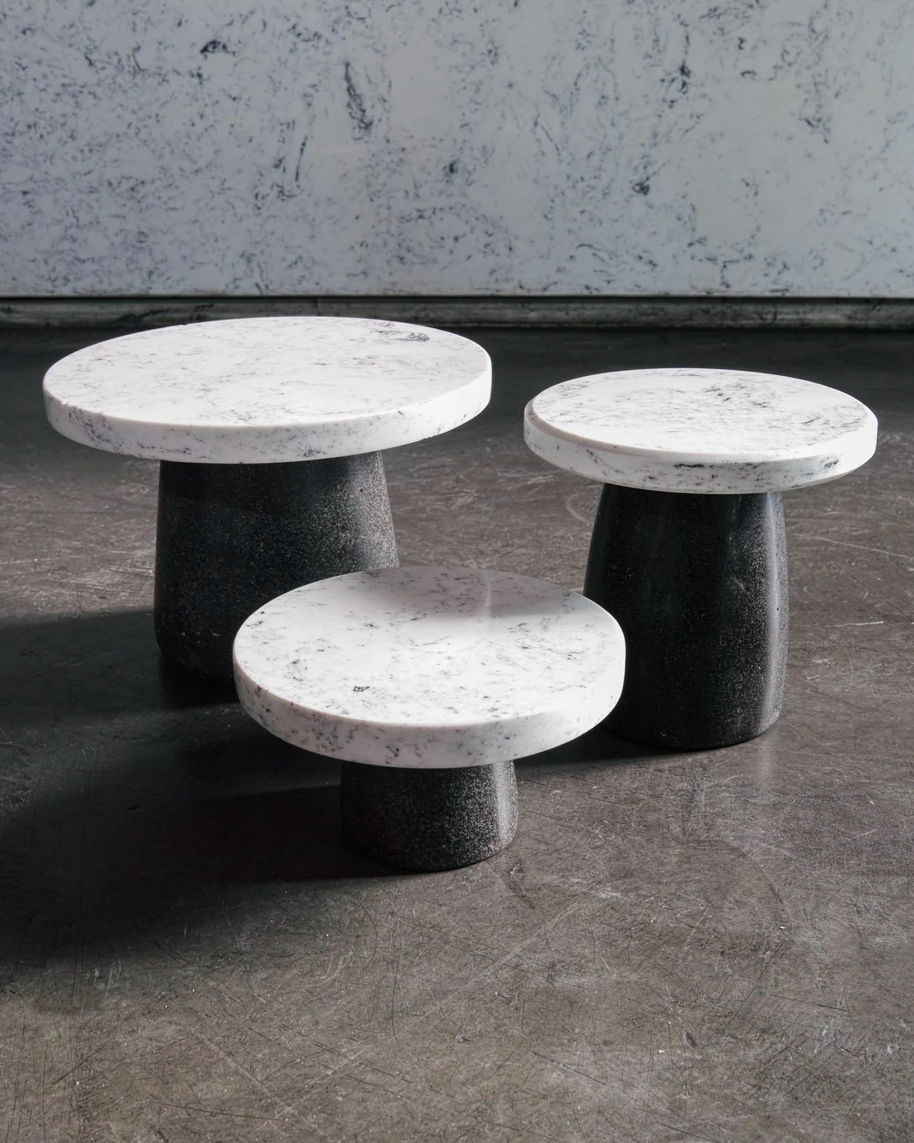 X-STANDS & MUSHROOMS